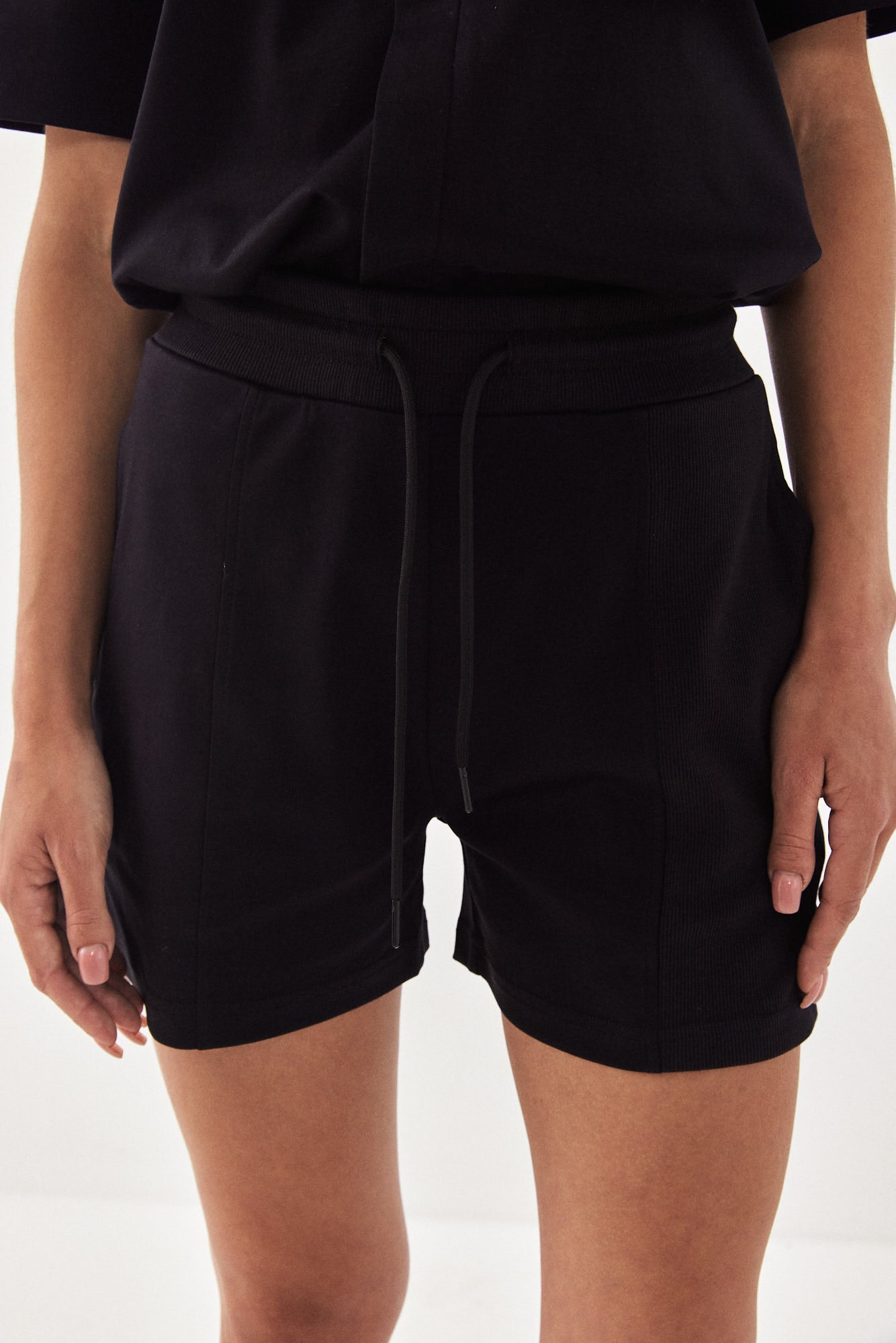 GALIS SHORT