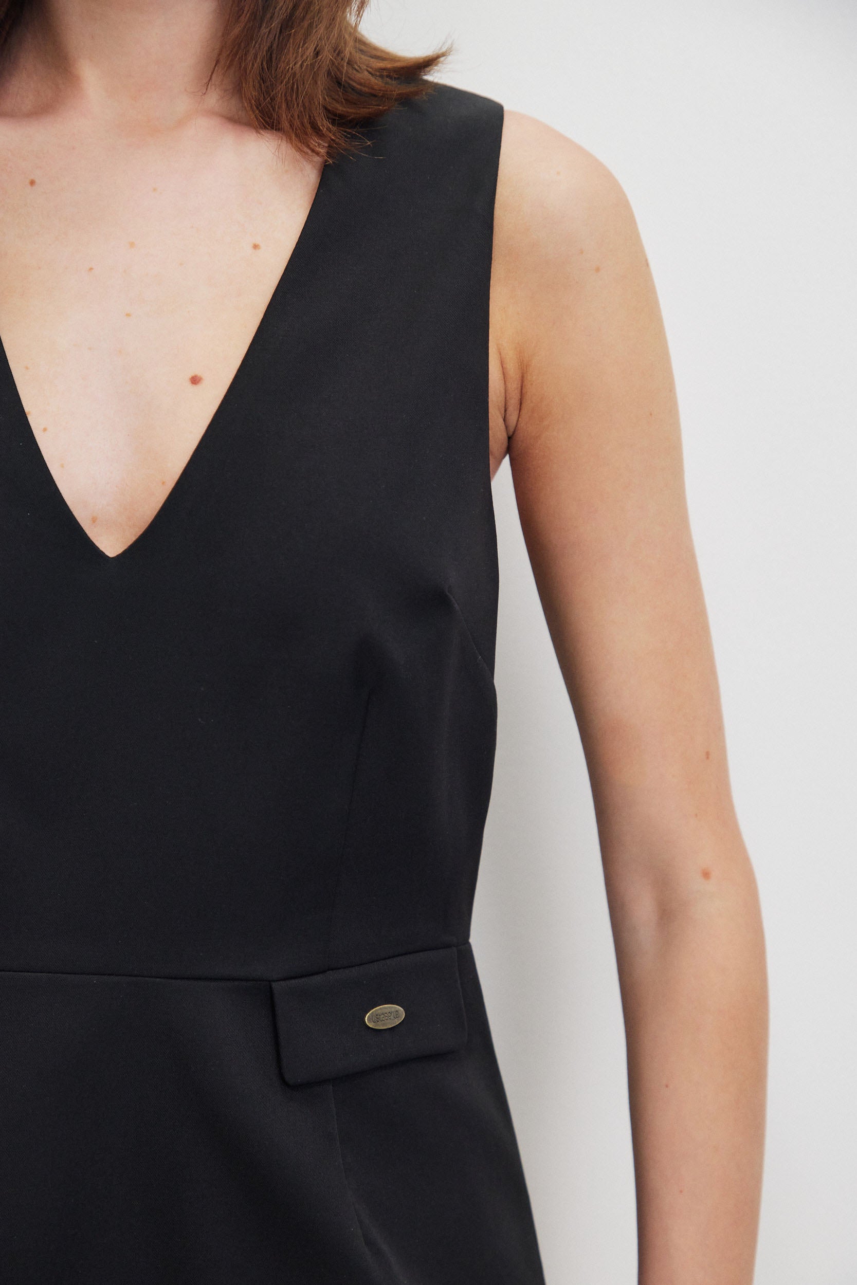 V NECK DRESS