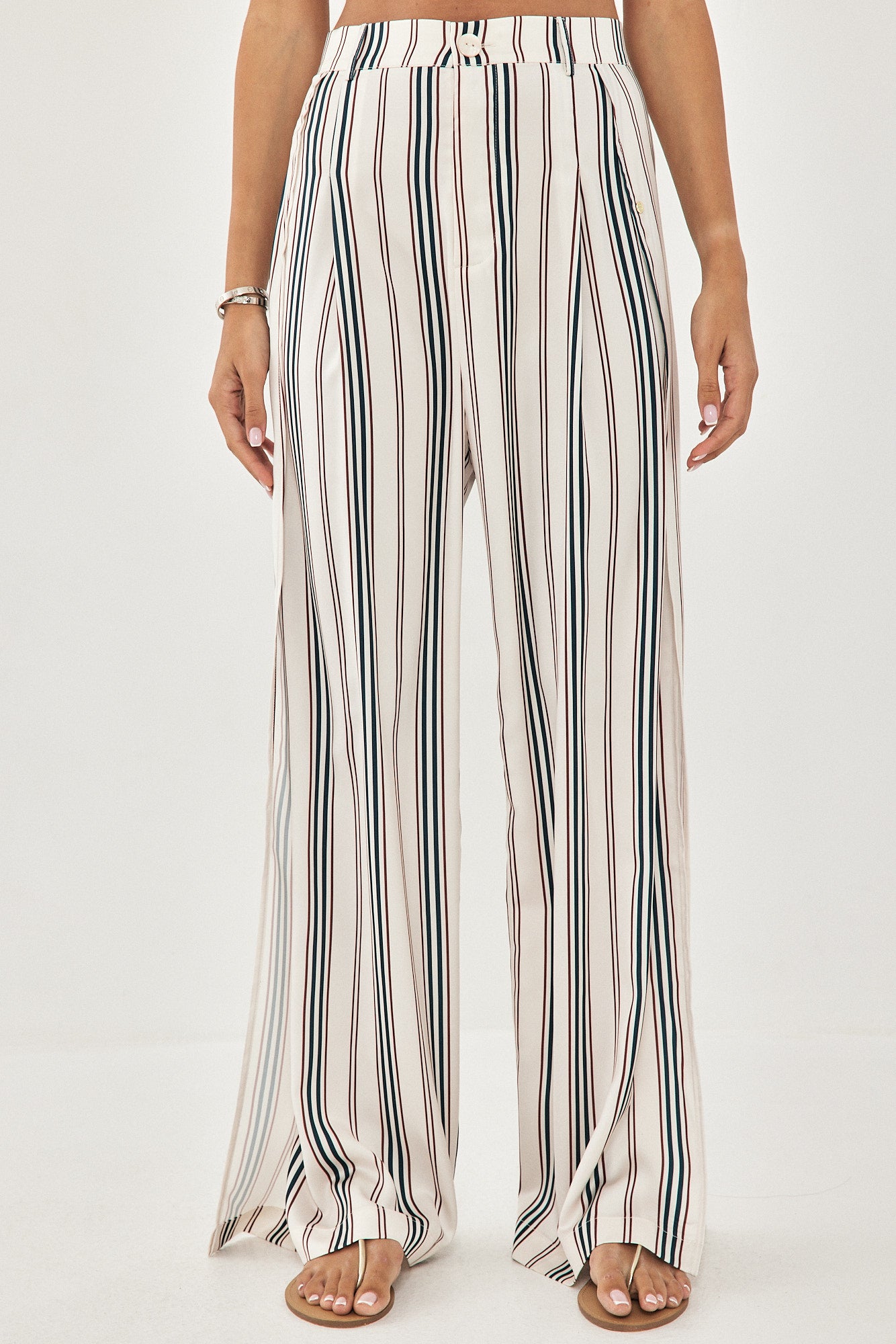 WIDE PANTS SLIT