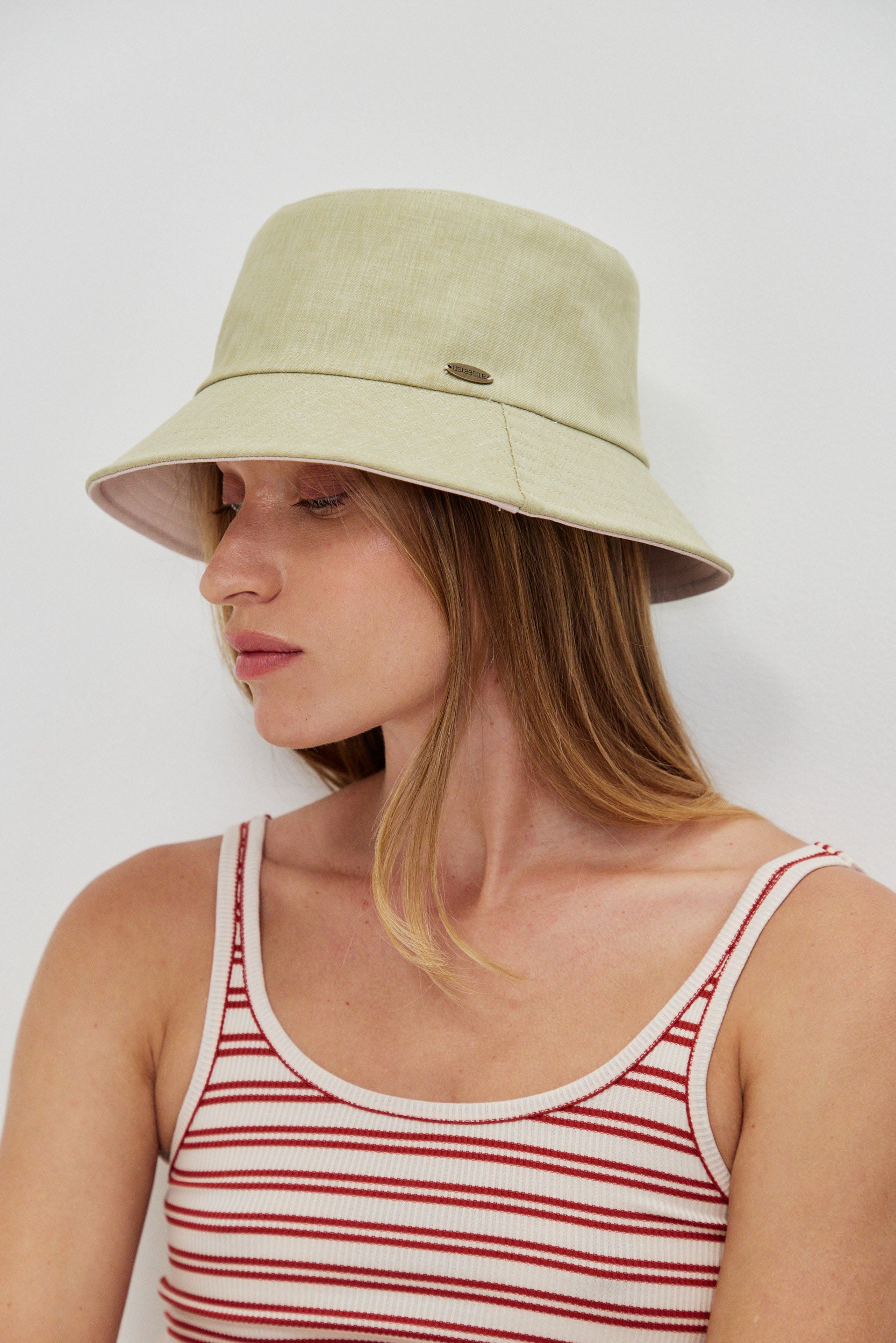DOUBLE SIDE BUCKET HAT