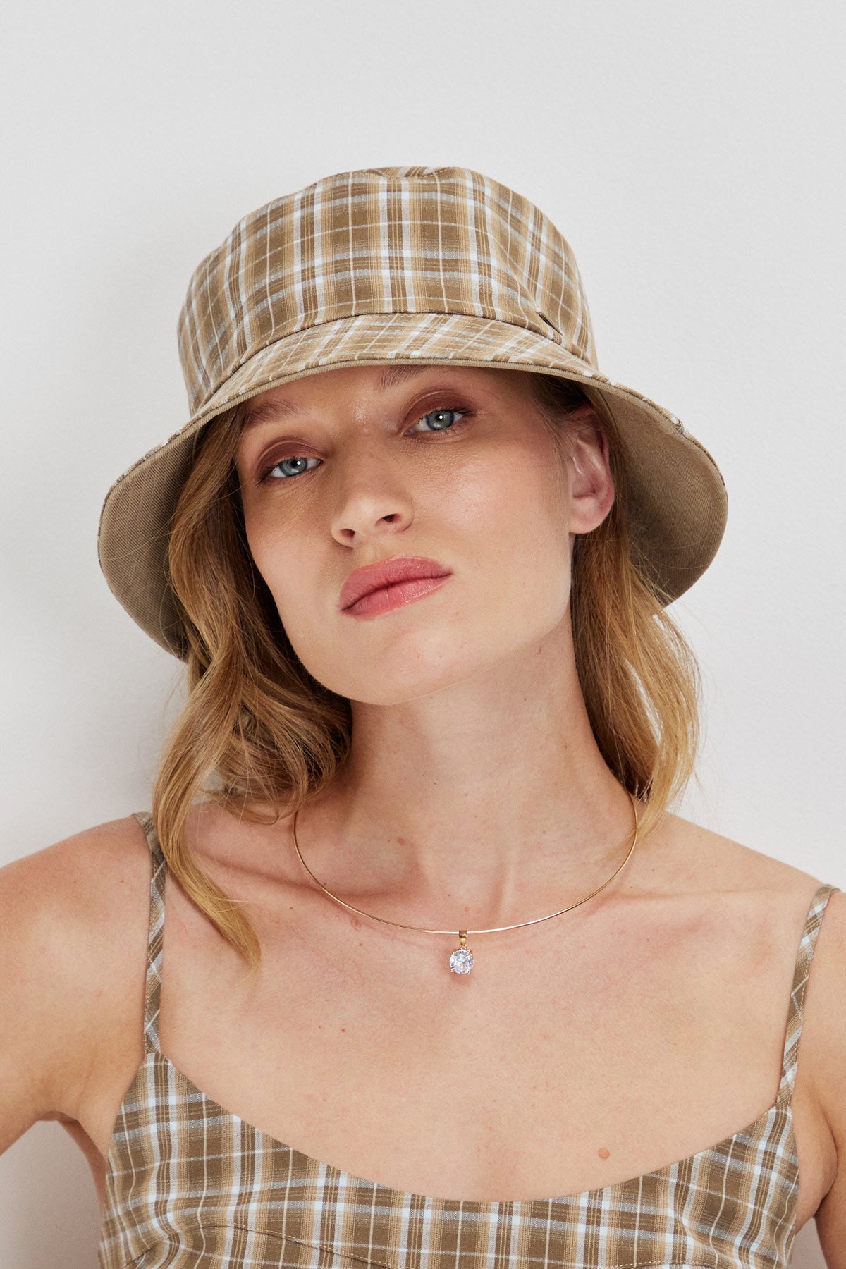 DOUBLE SIDE BUCKET HAT