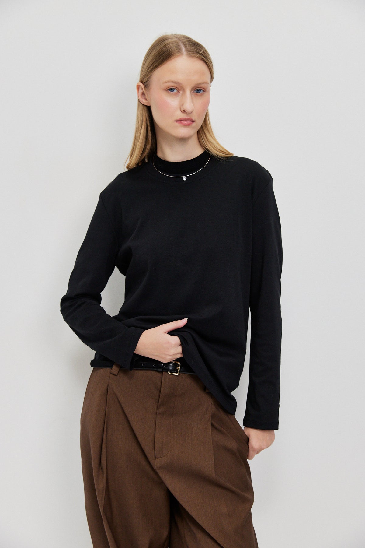 BASIC LONG SLEEVE T