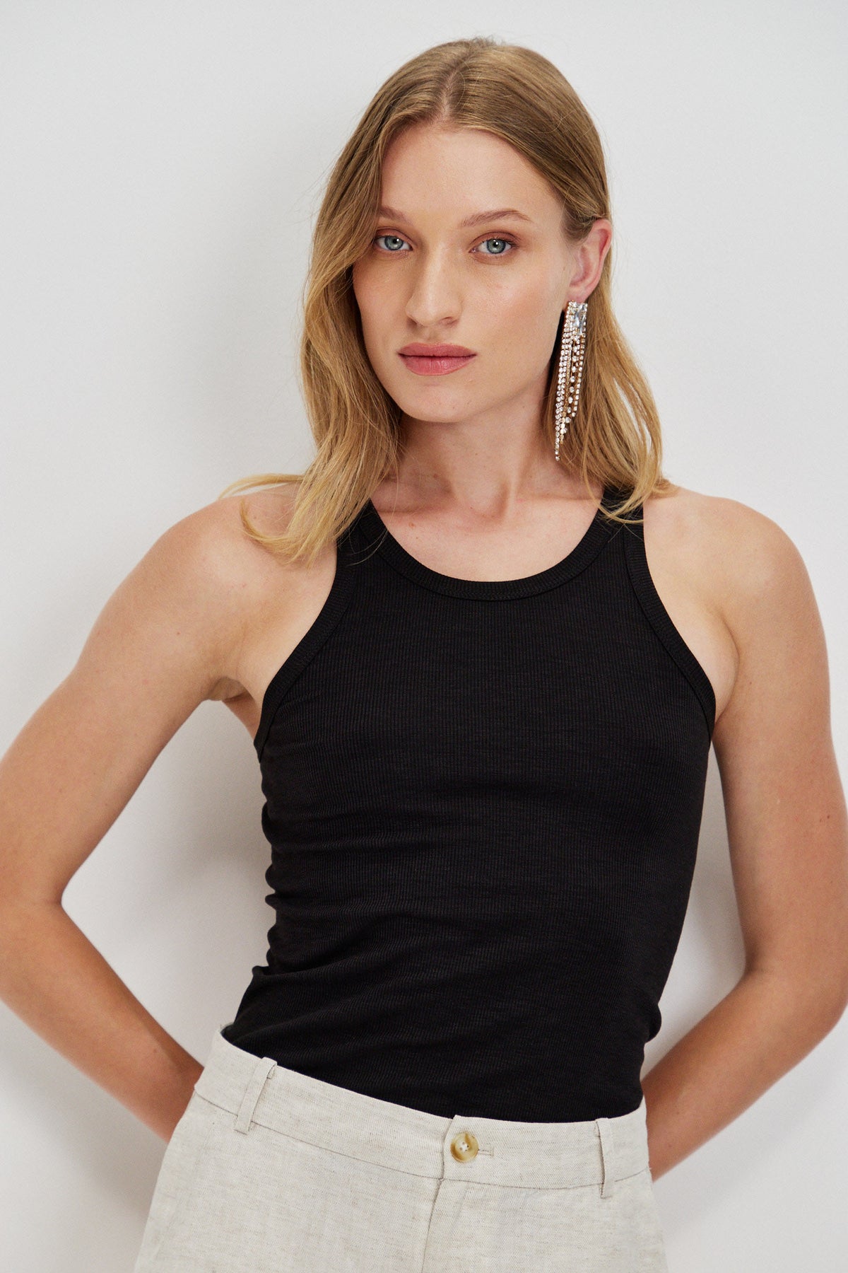 FITTED TANK TOP