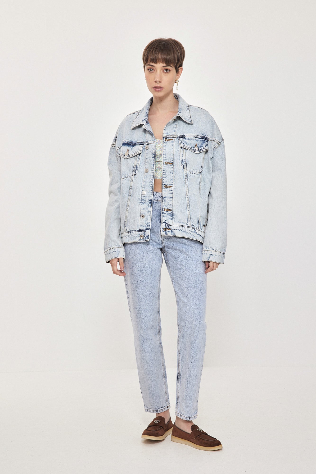 NO 10. MOM JEANS HIGH WAIST