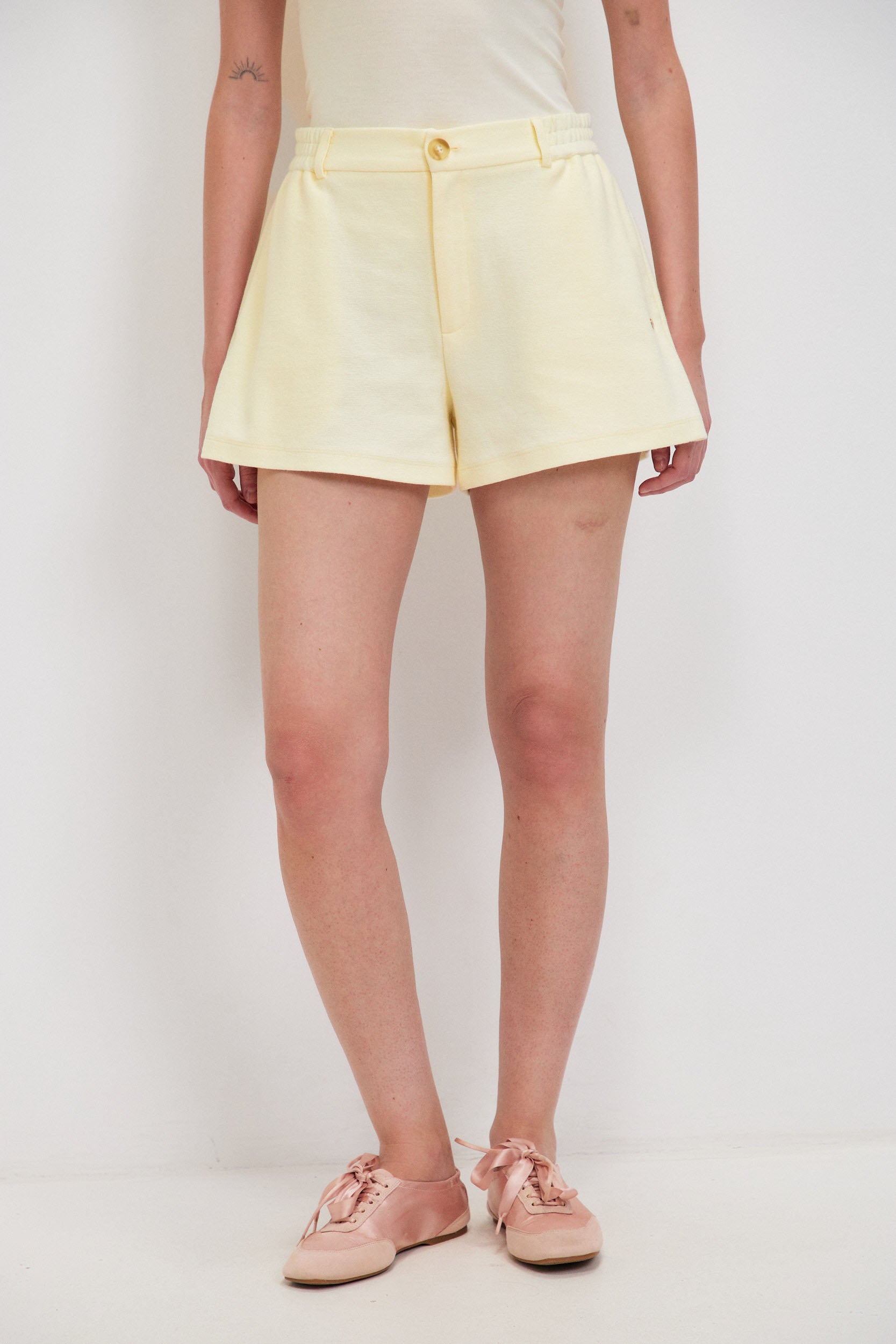 TOWEL SHORT