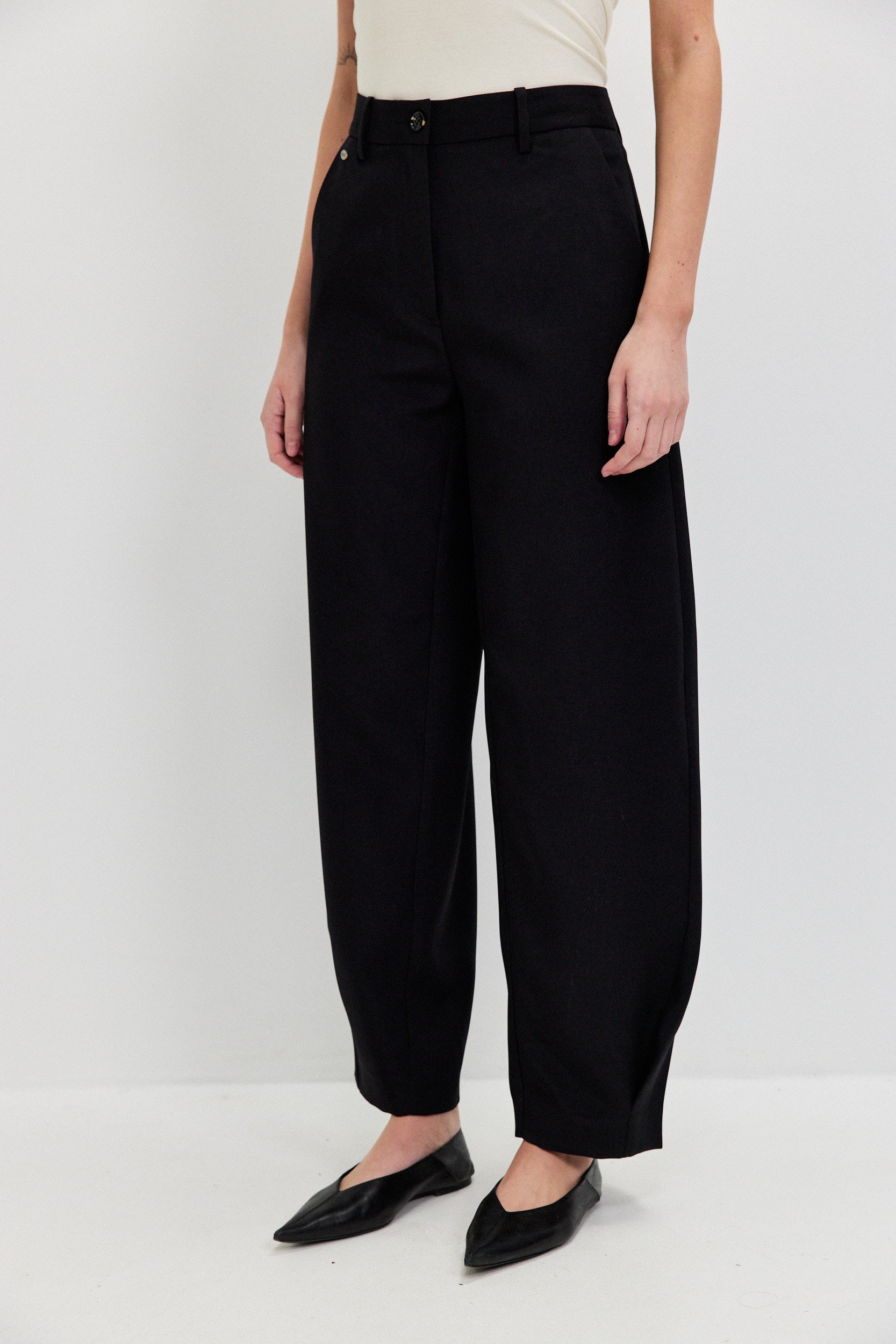 BALLOON TAILORED PANTS