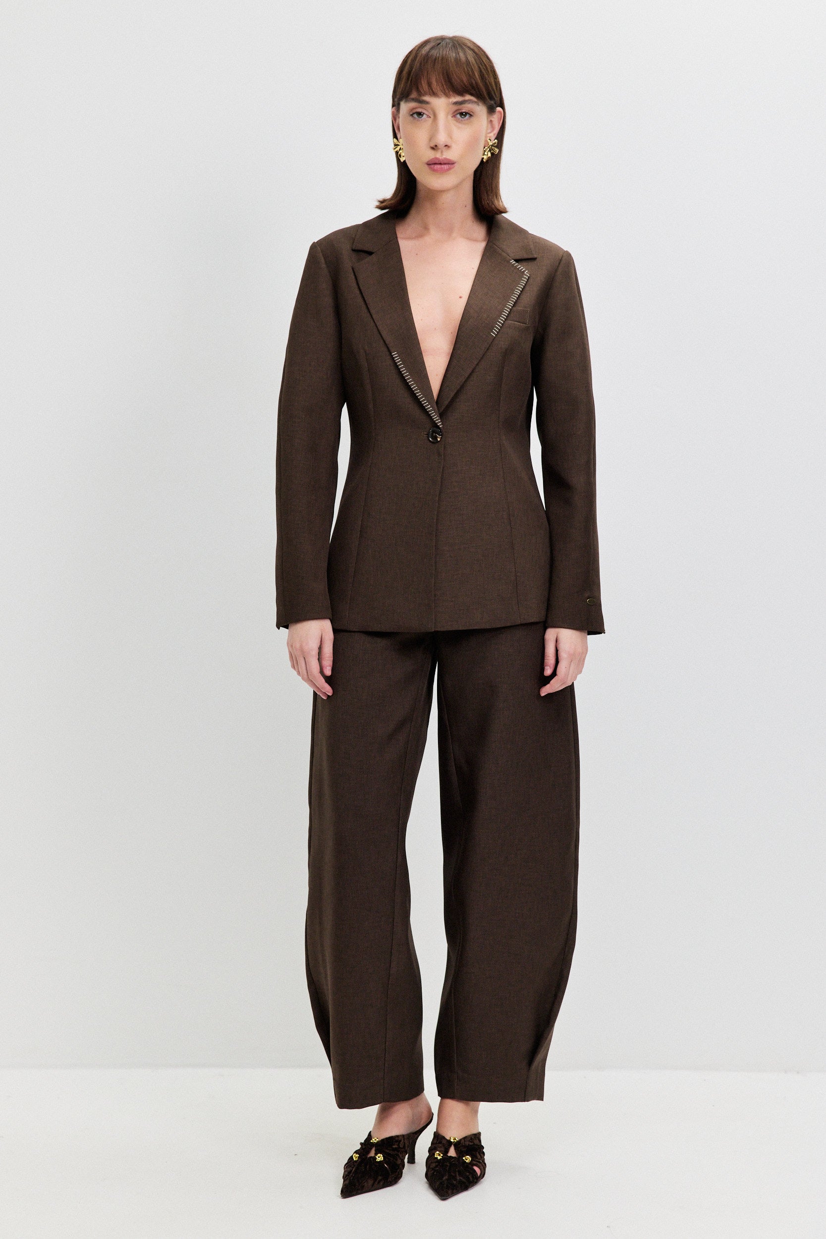 TAILORED JACKET WITH BALLOON SLEEVES AND EMBROIDERY