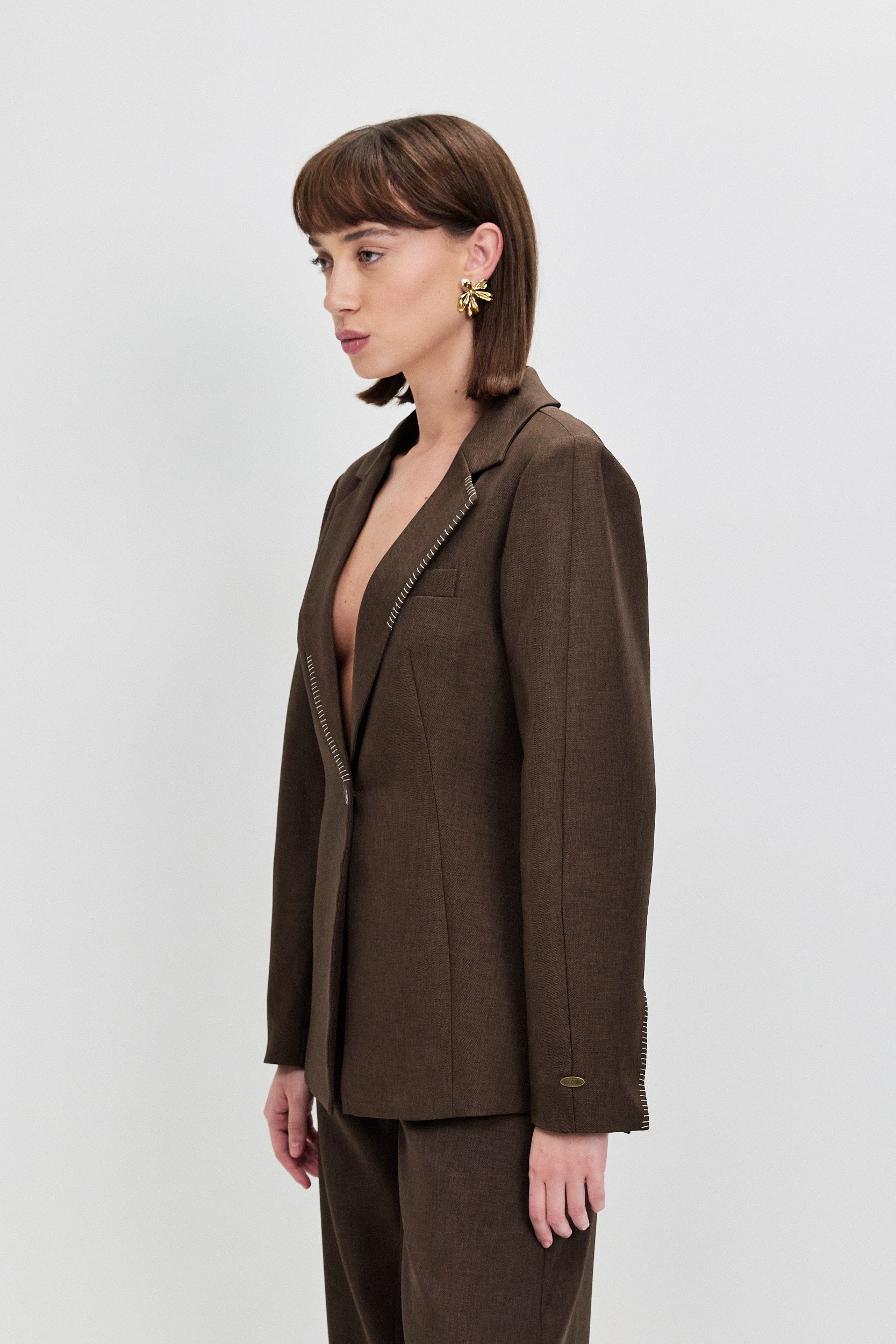 TAILORED JACKET WITH BALLOON SLEEVES AND EMBROIDERY