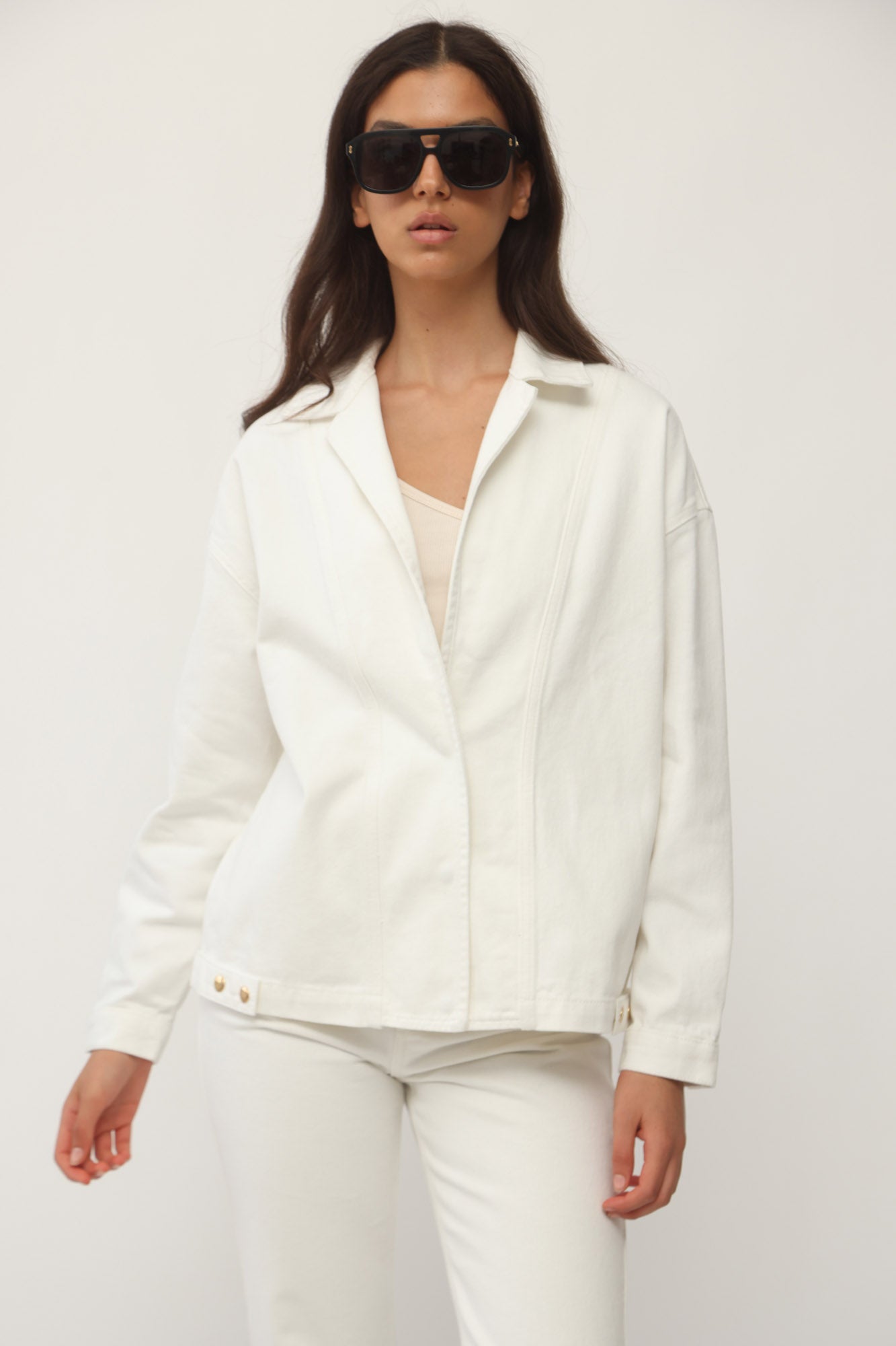 DENIM JACKET HIDDEN SNAPS