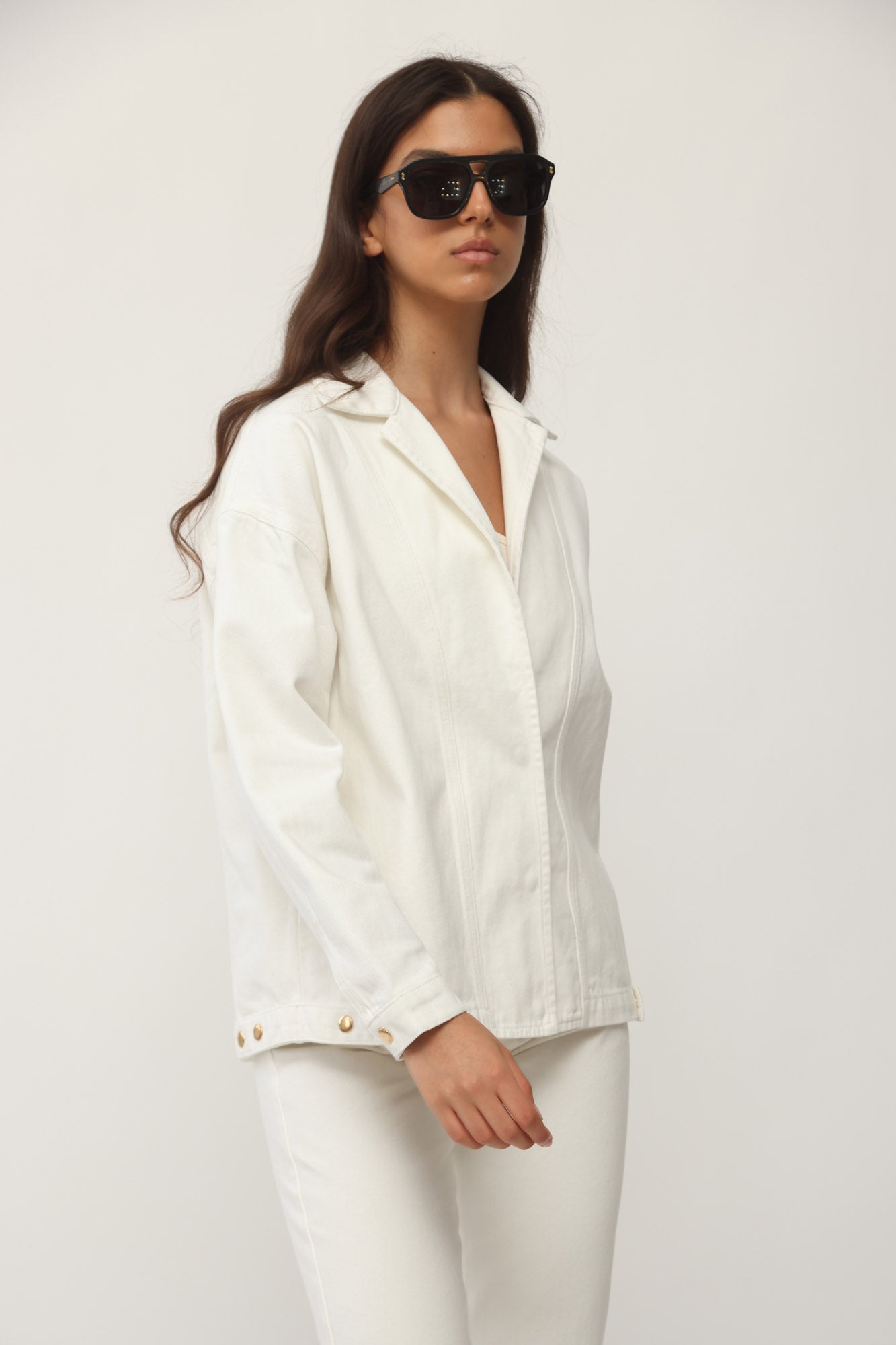 DENIM JACKET HIDDEN SNAPS