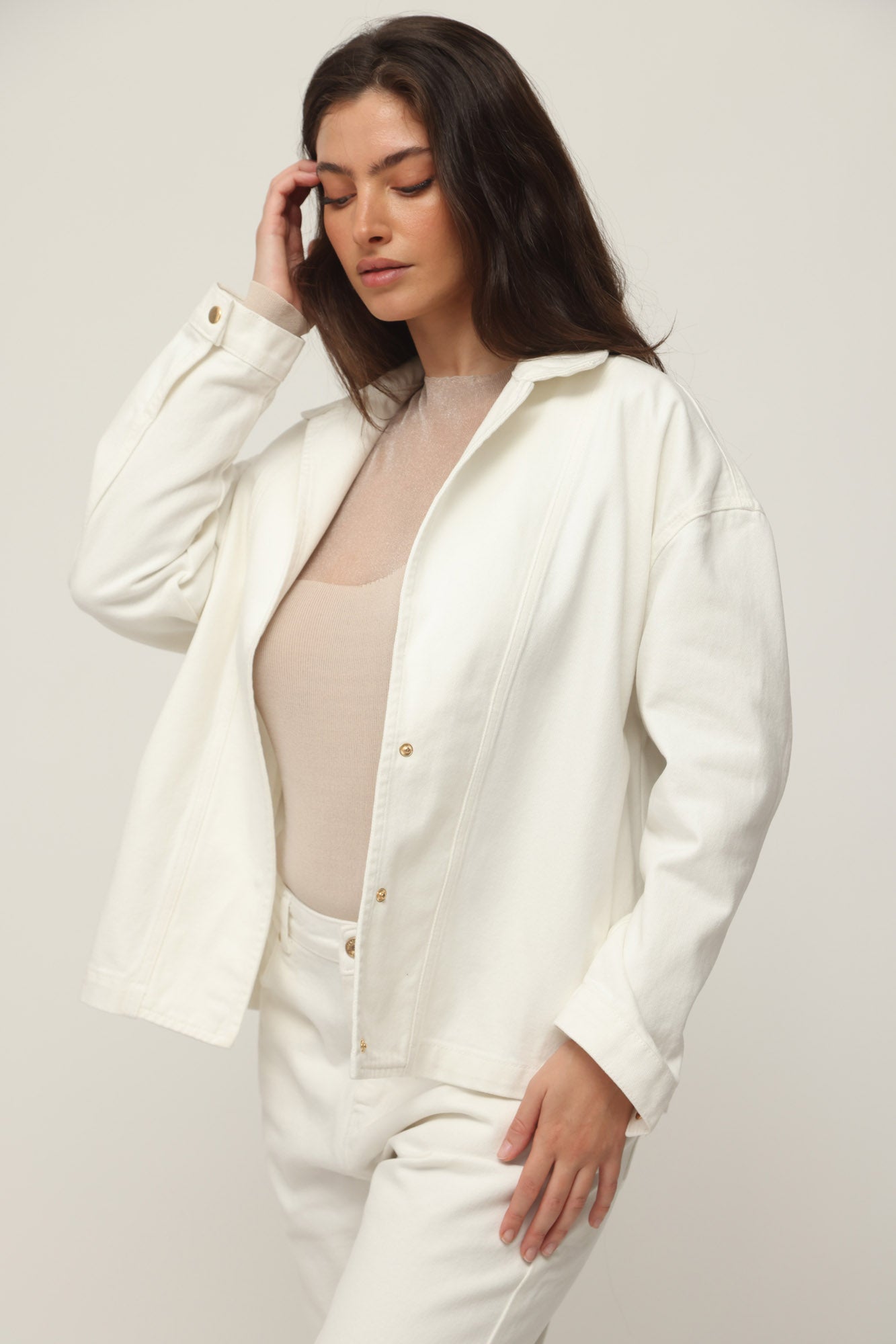 DENIM JACKET HIDDEN SNAPS