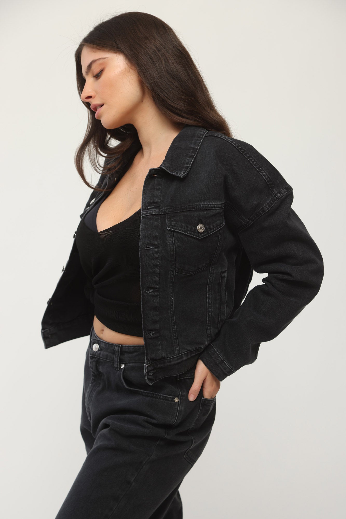 CROPPED DENIM JACKET