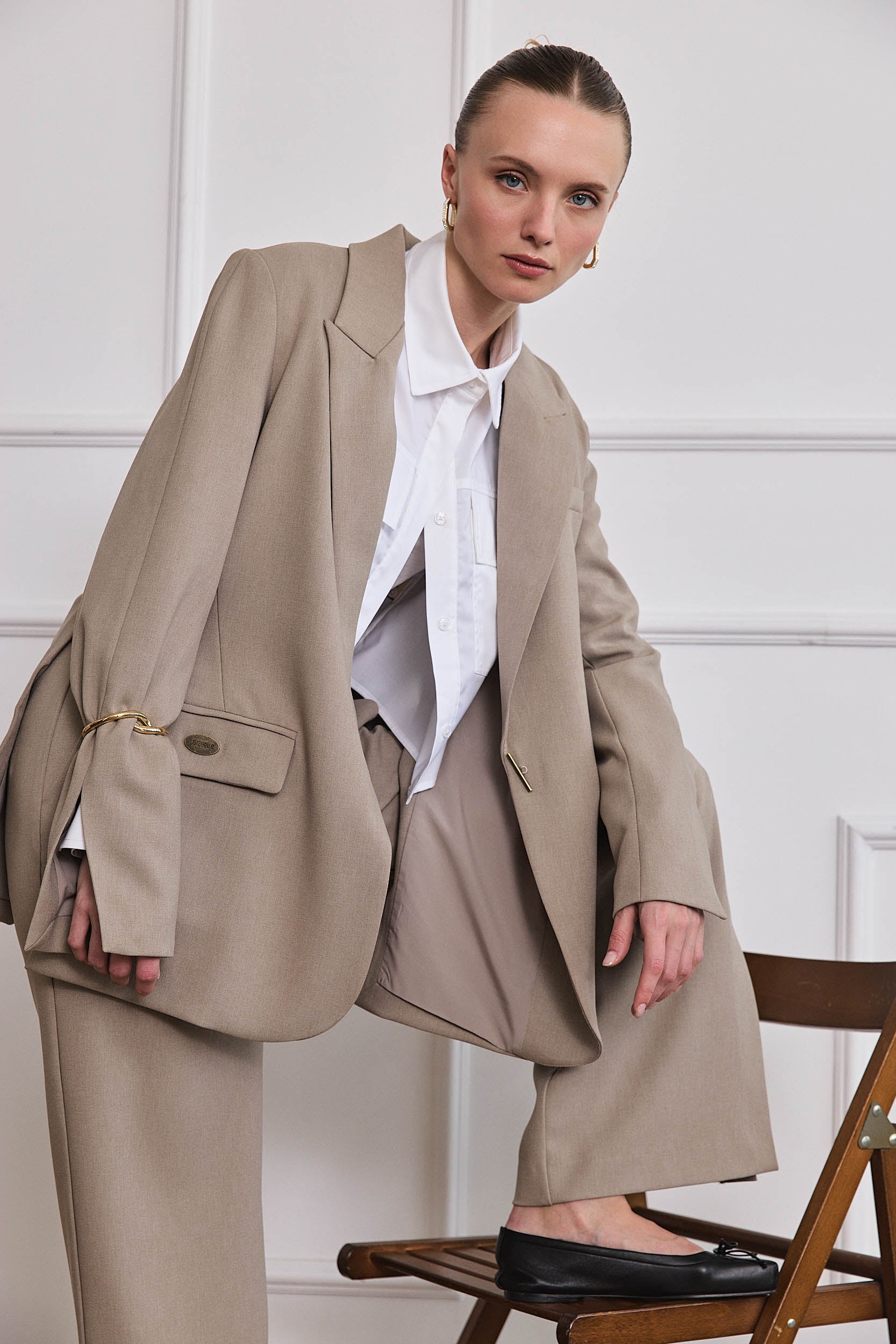 ROBERTA BUTTON SHIRT