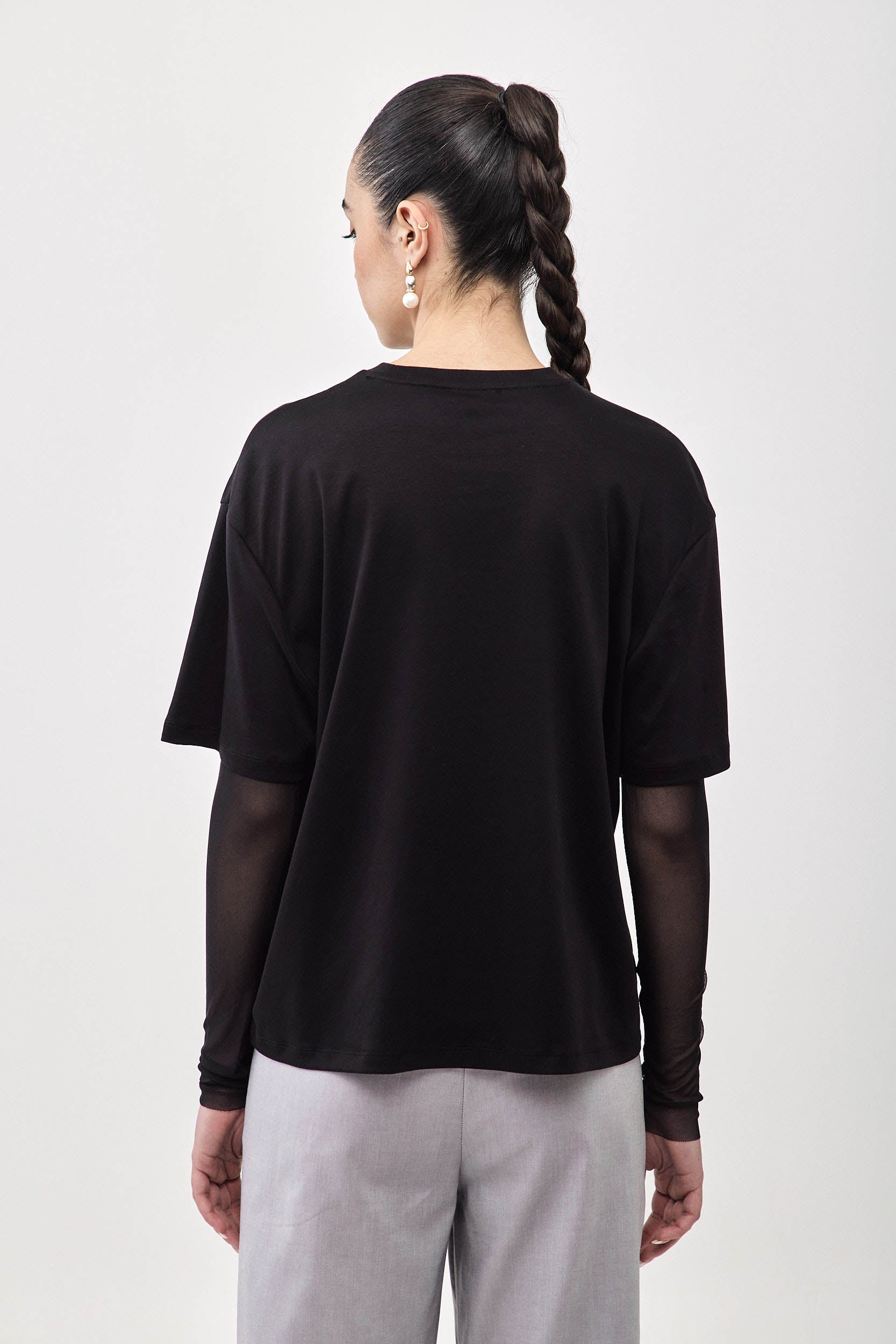 USTABELLE TULLE SLEEVE