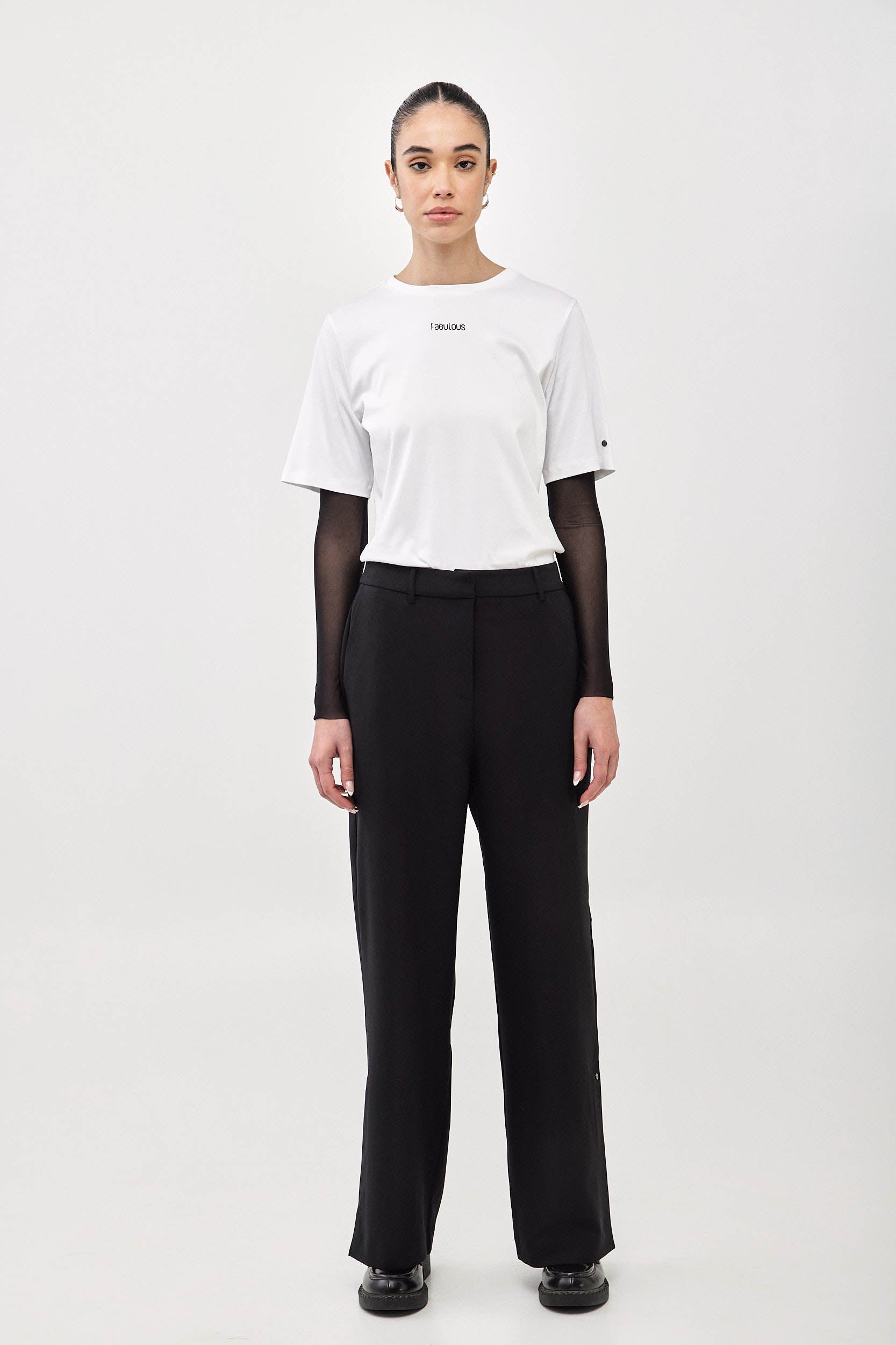 USTABELLE TULLE SLEEVE