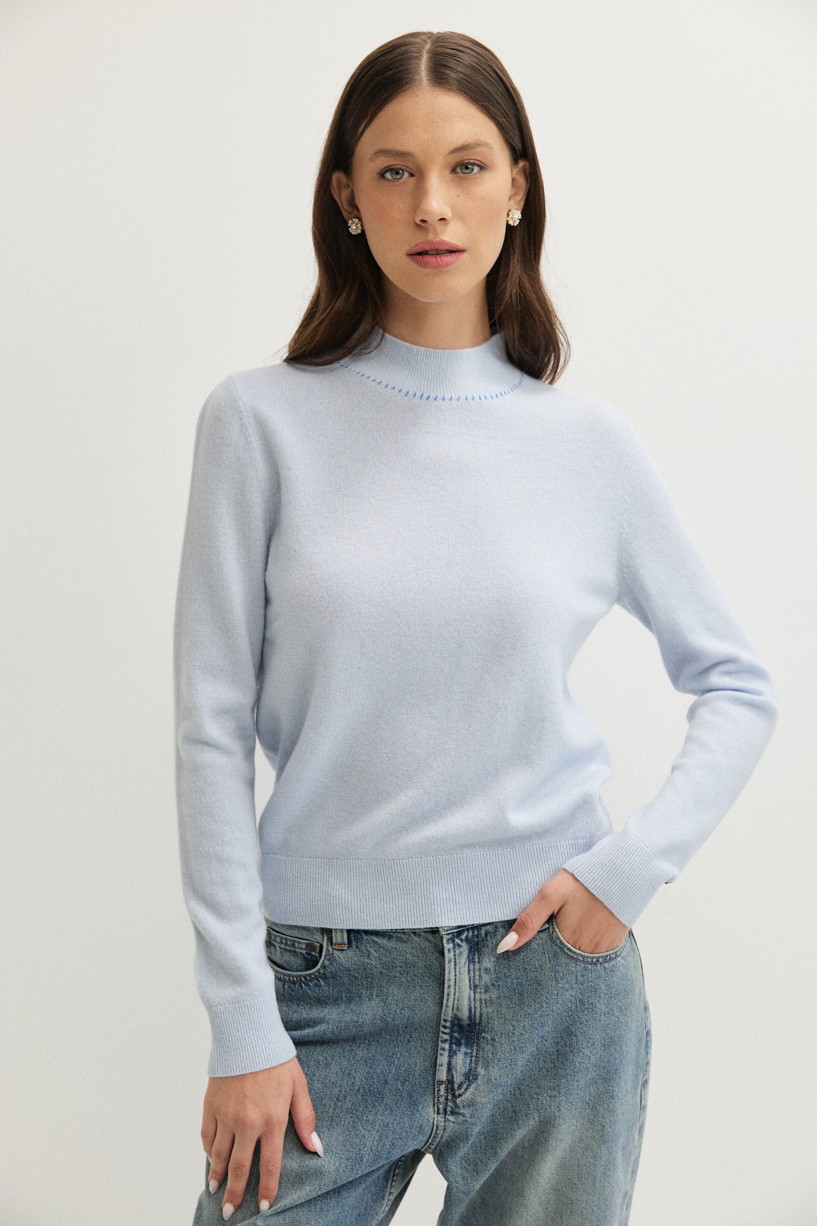 THIN WOOL EMB KNITWEAR