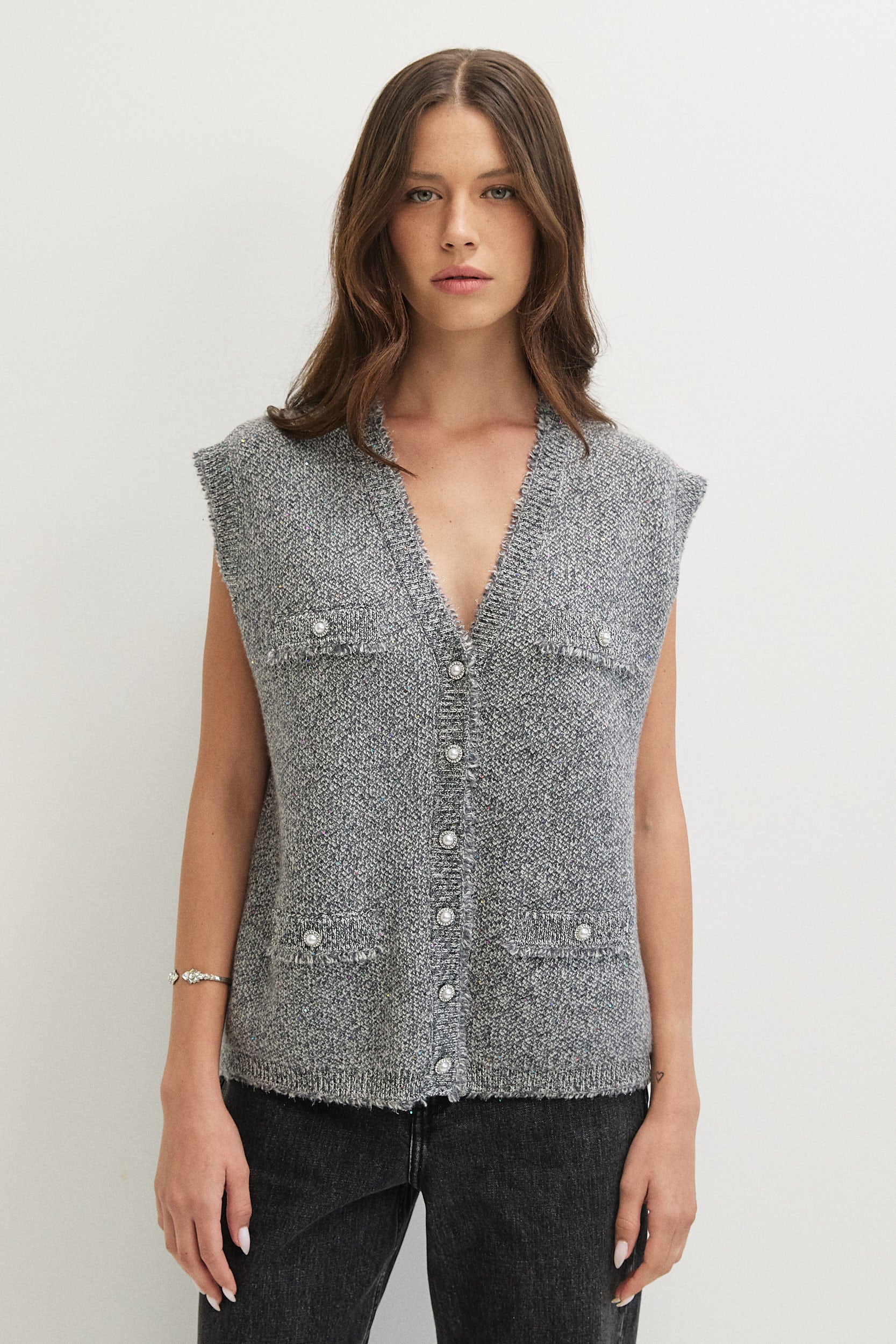 MELANGE WITH SEQUINS VEST