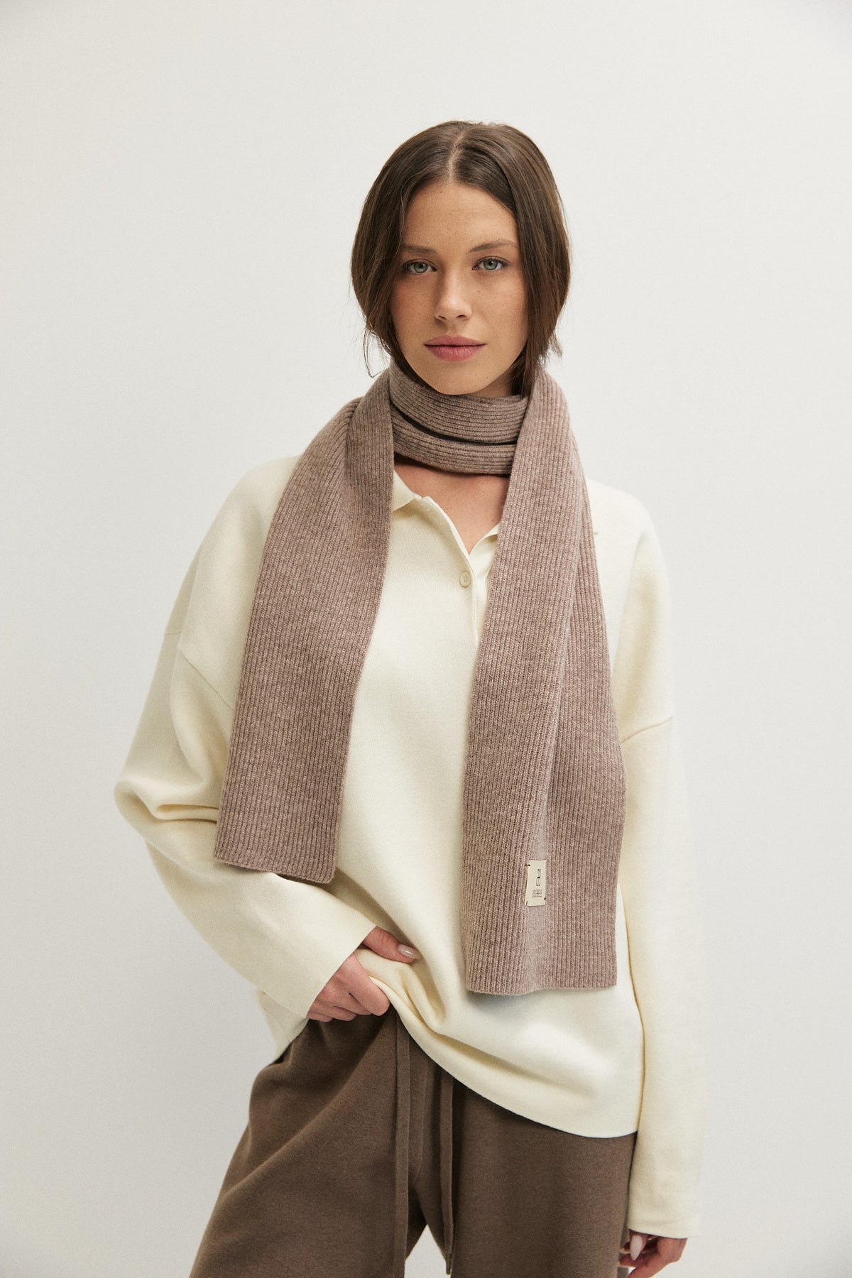 WOOL SCARF