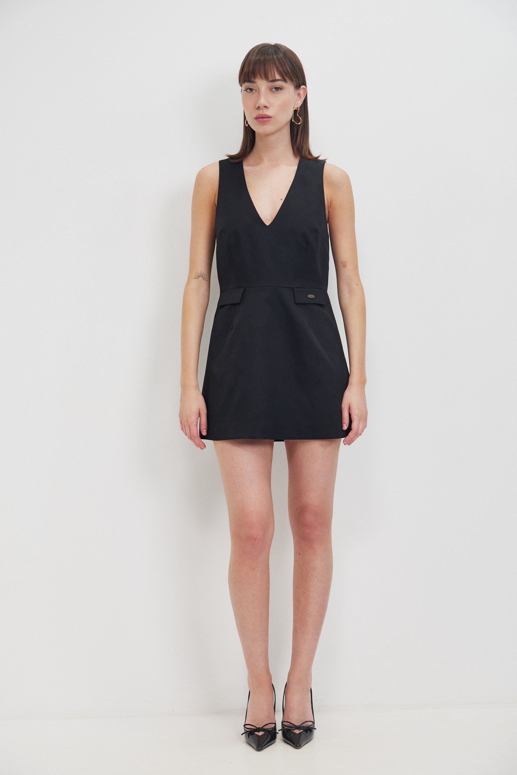 V NECK DRESS