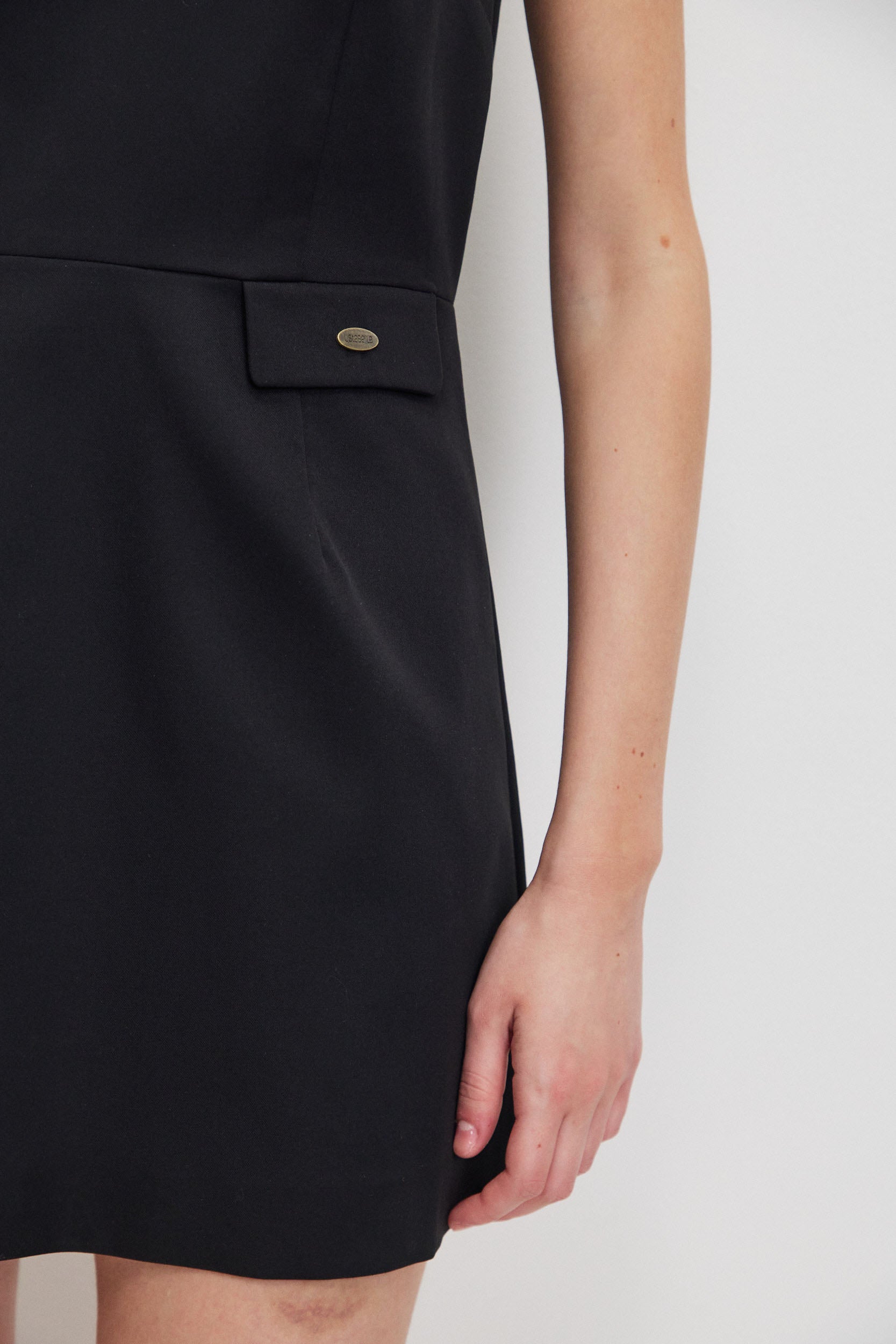V NECK DRESS