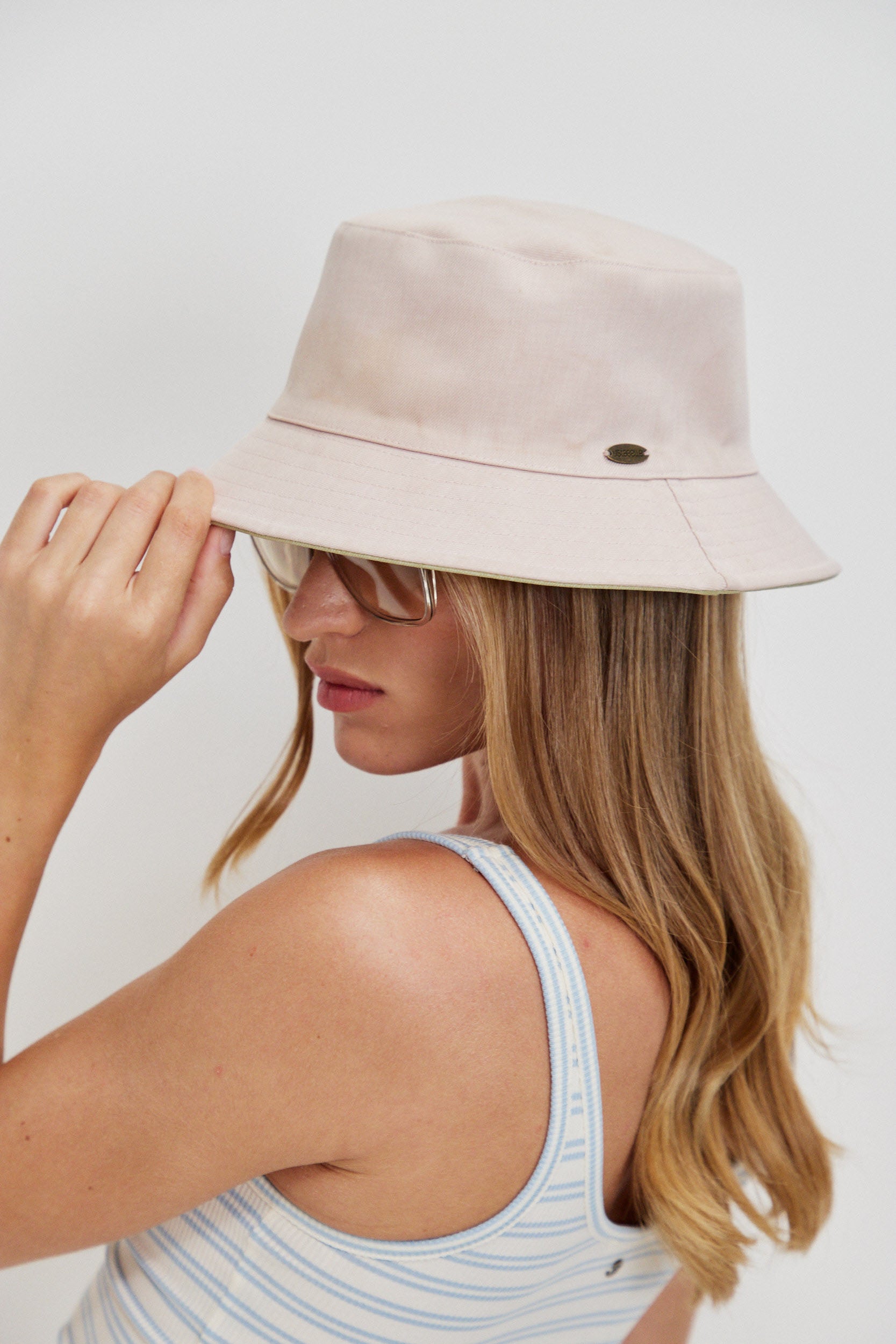 DOUBLE SIDE BUCKET HAT