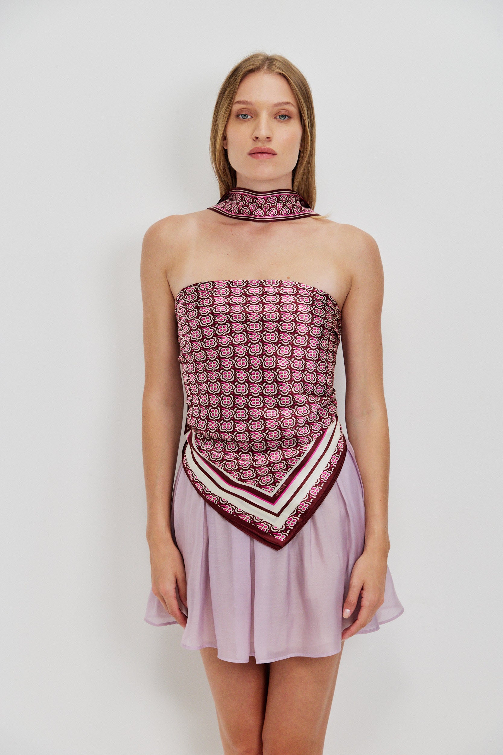SILK SCARF MEDIUM
