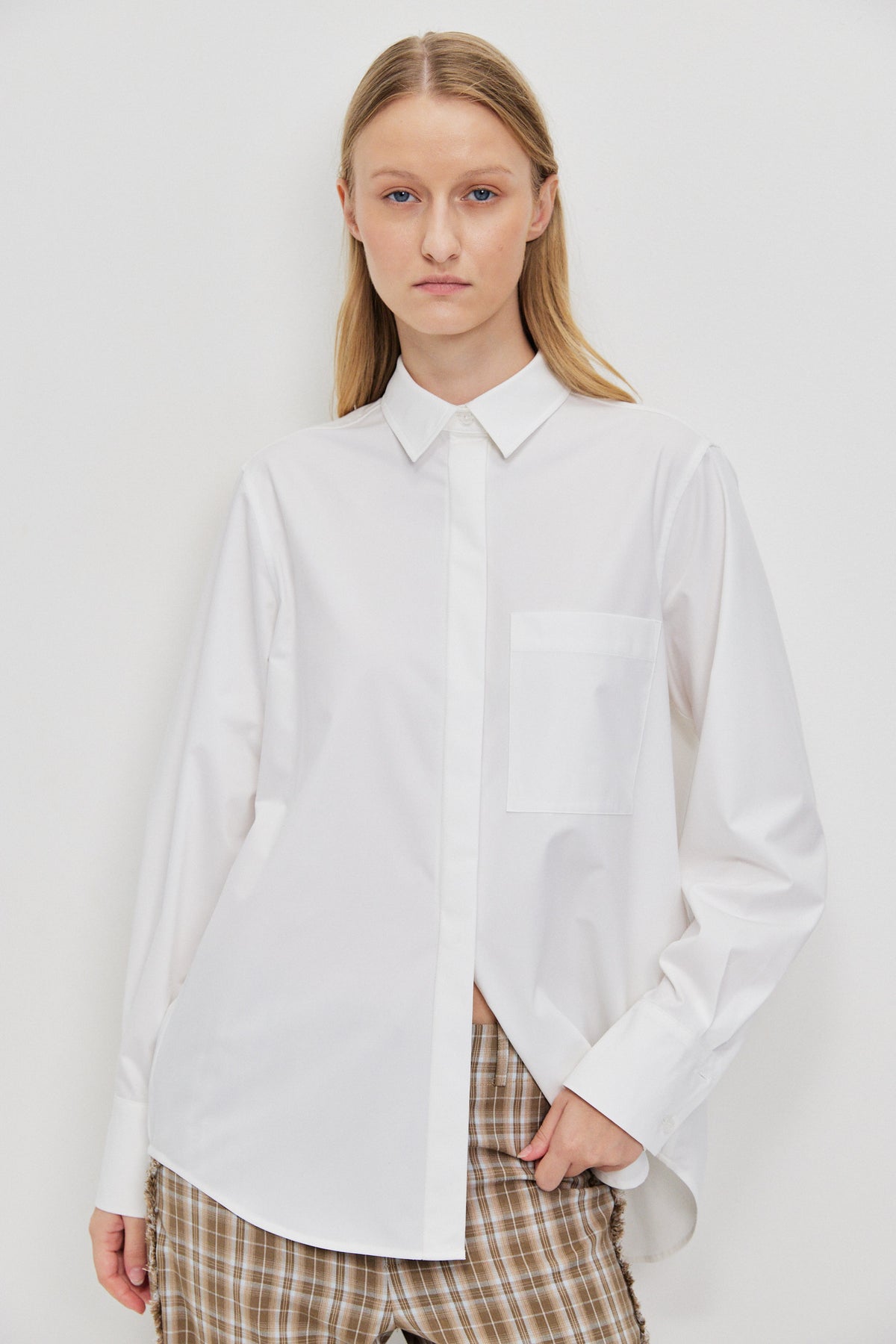 LONG SLEEVE BUTTON SHIRT