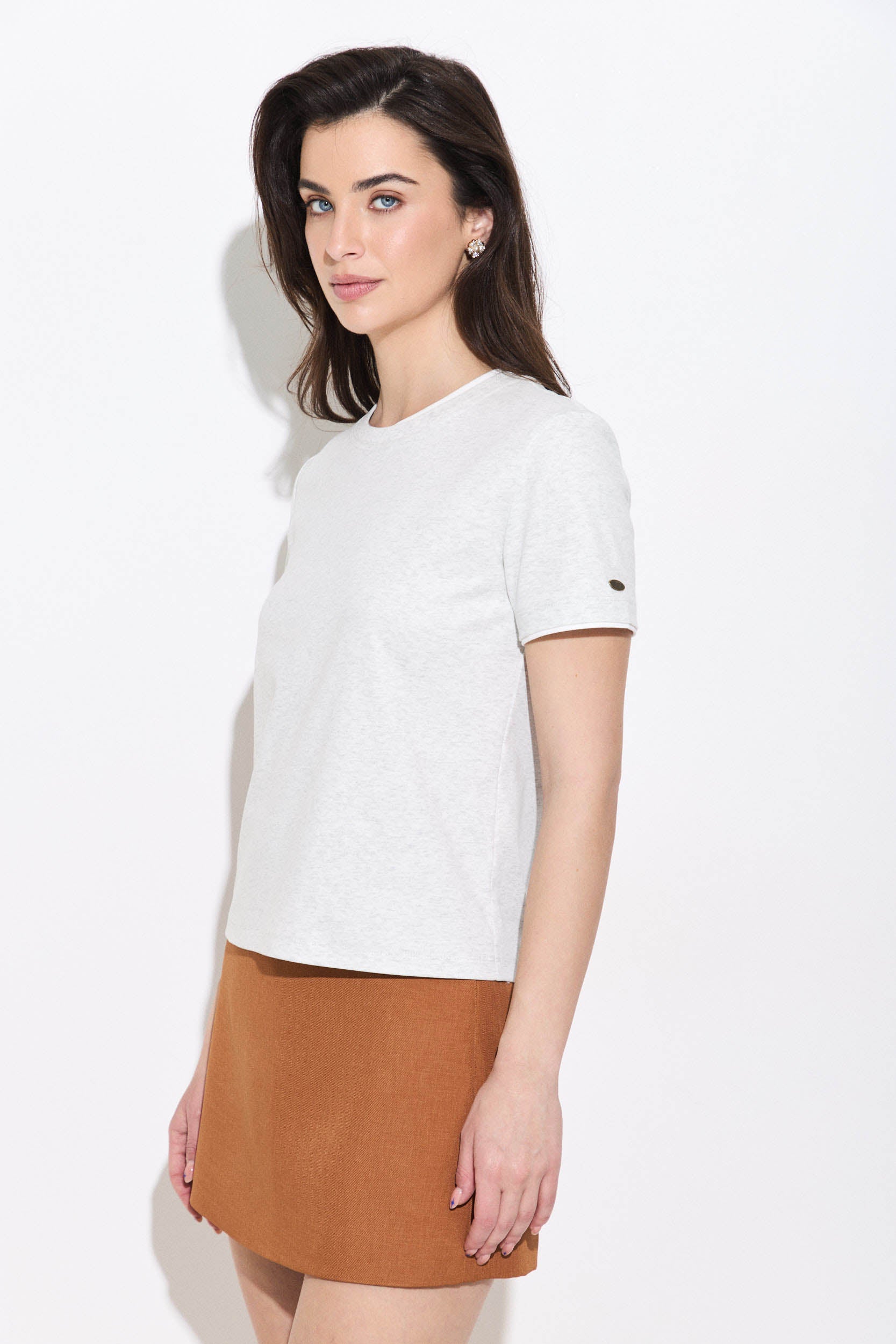 ASYMMETRIC COLLAR T