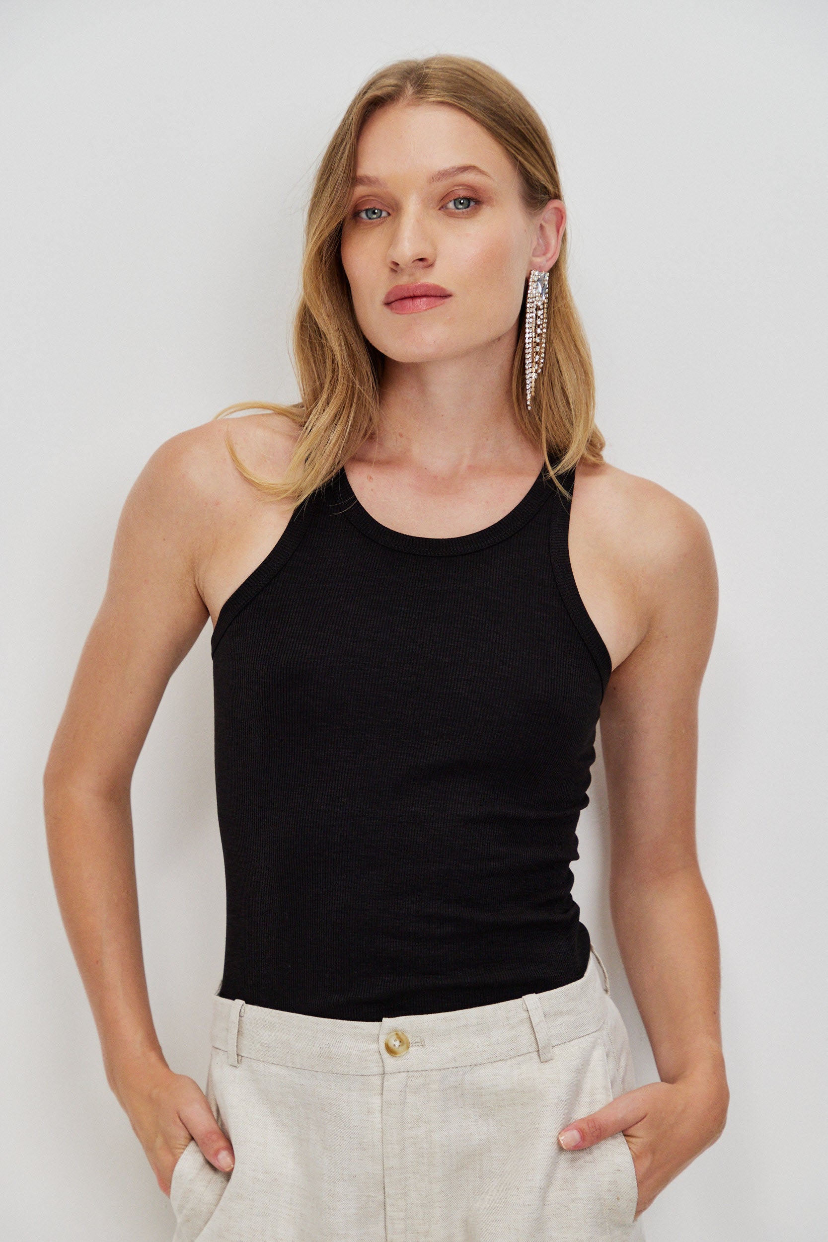 FITTED TANK TOP