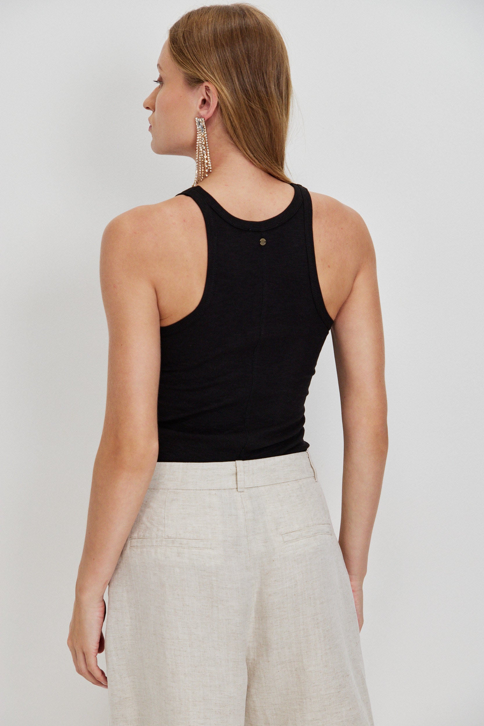 FITTED TANK TOP