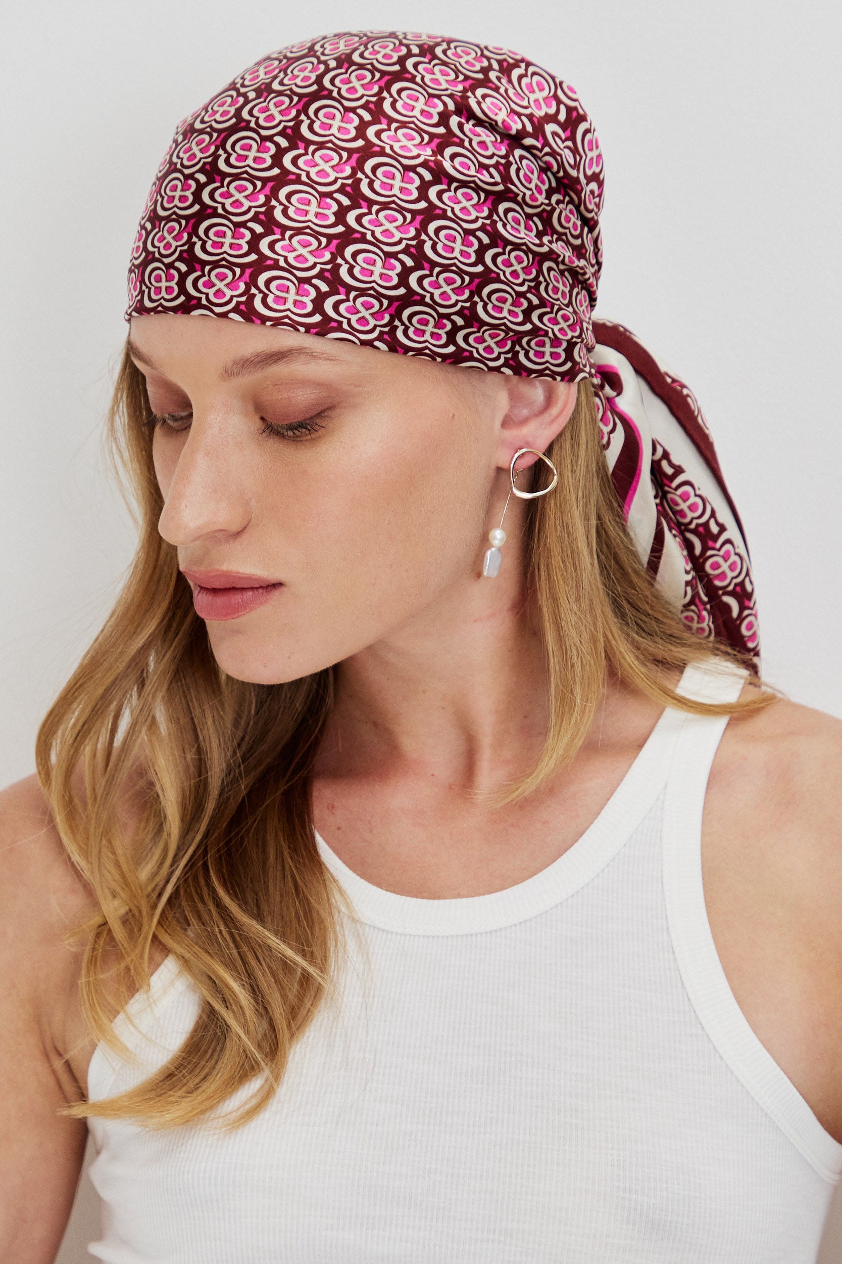 SILK SCARF MEDIUM