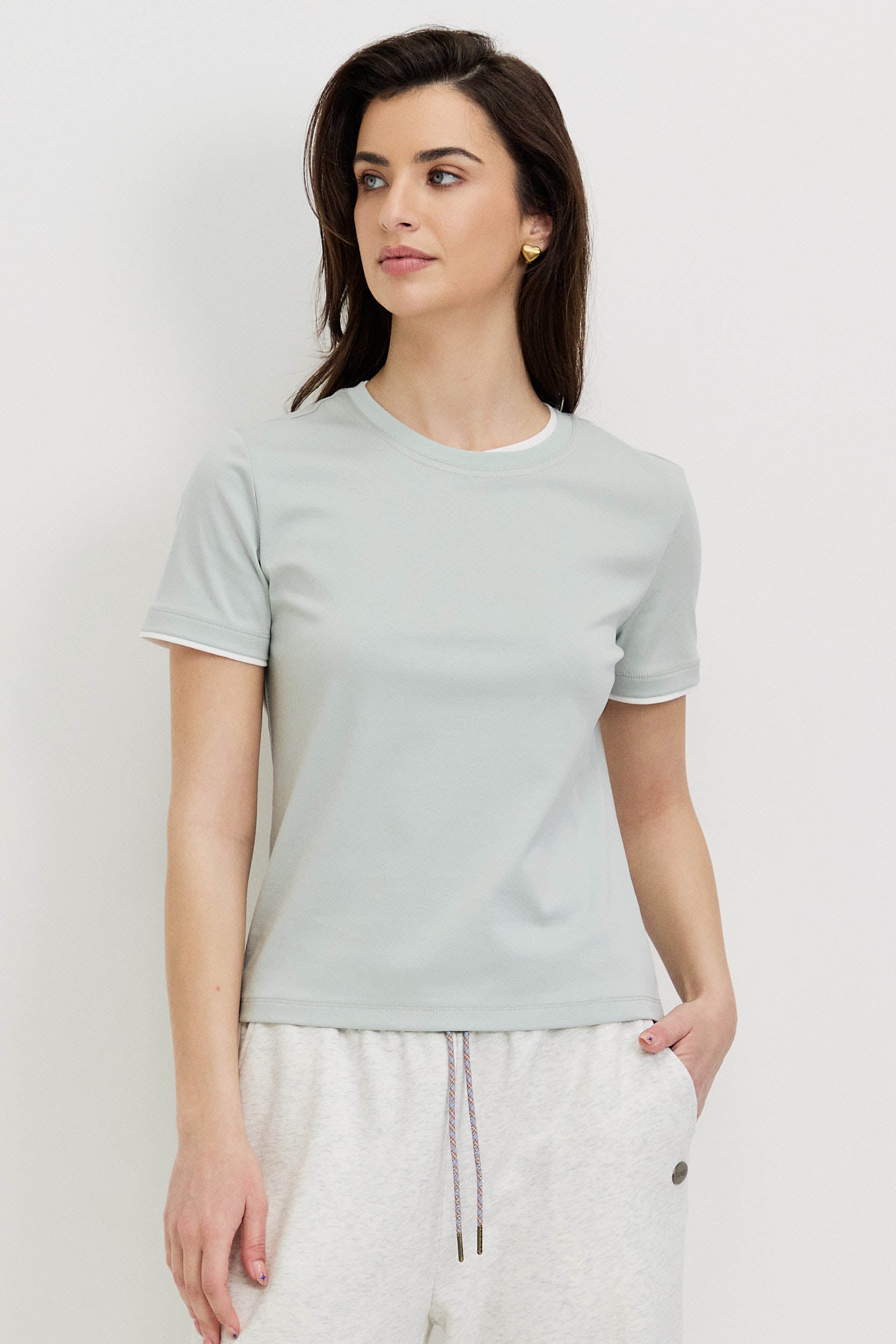 ASYMMETRIC COLLAR T