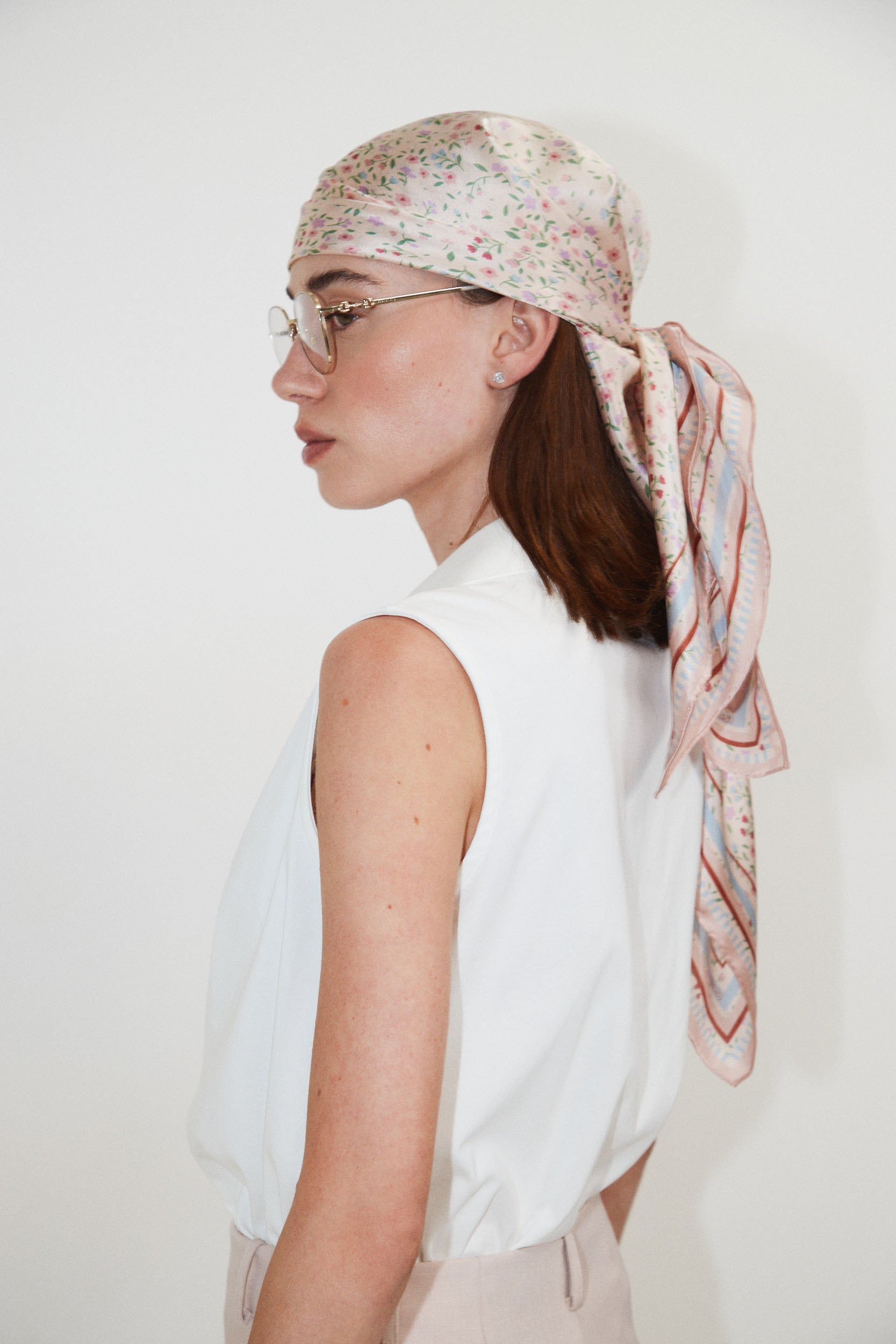 SILK SCARF MEDIUM