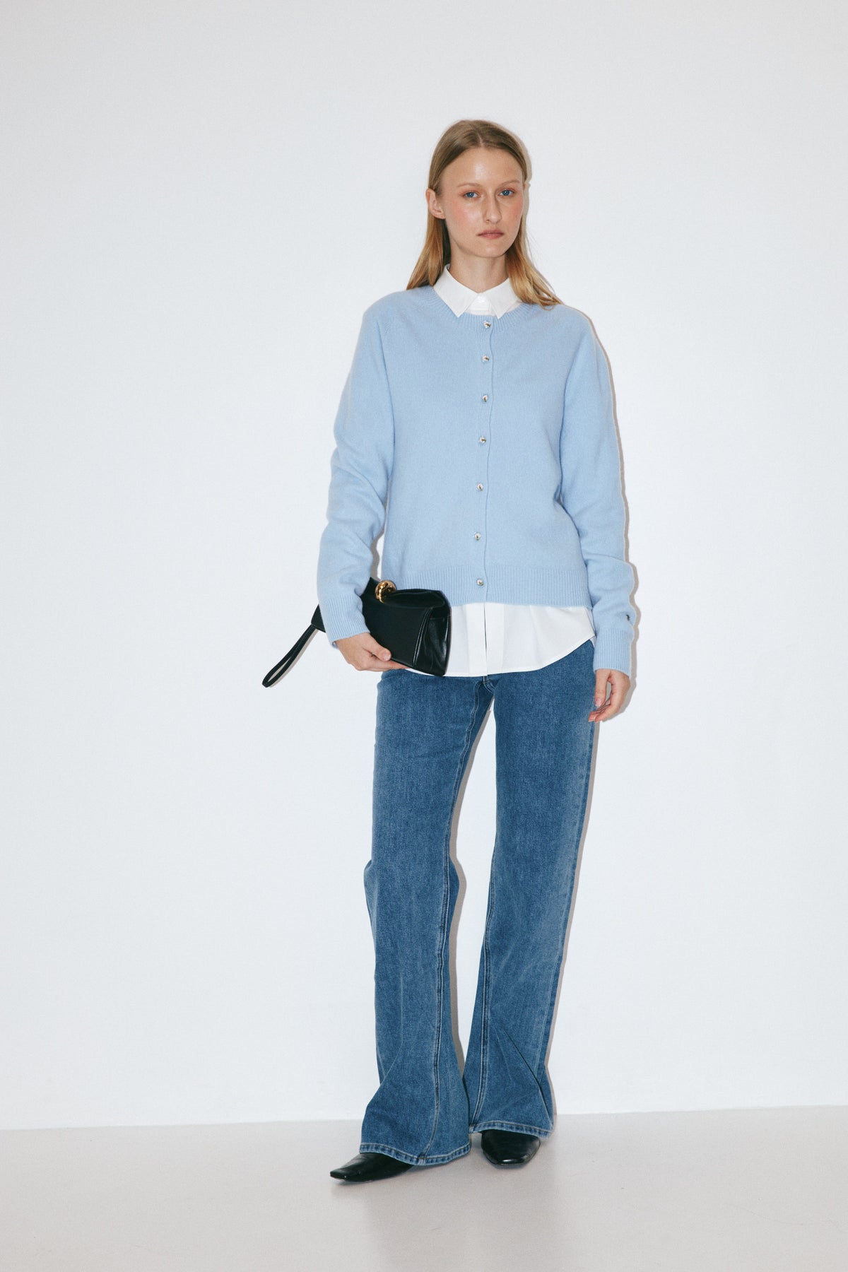 FLORAL BUTTON CARDIGAN