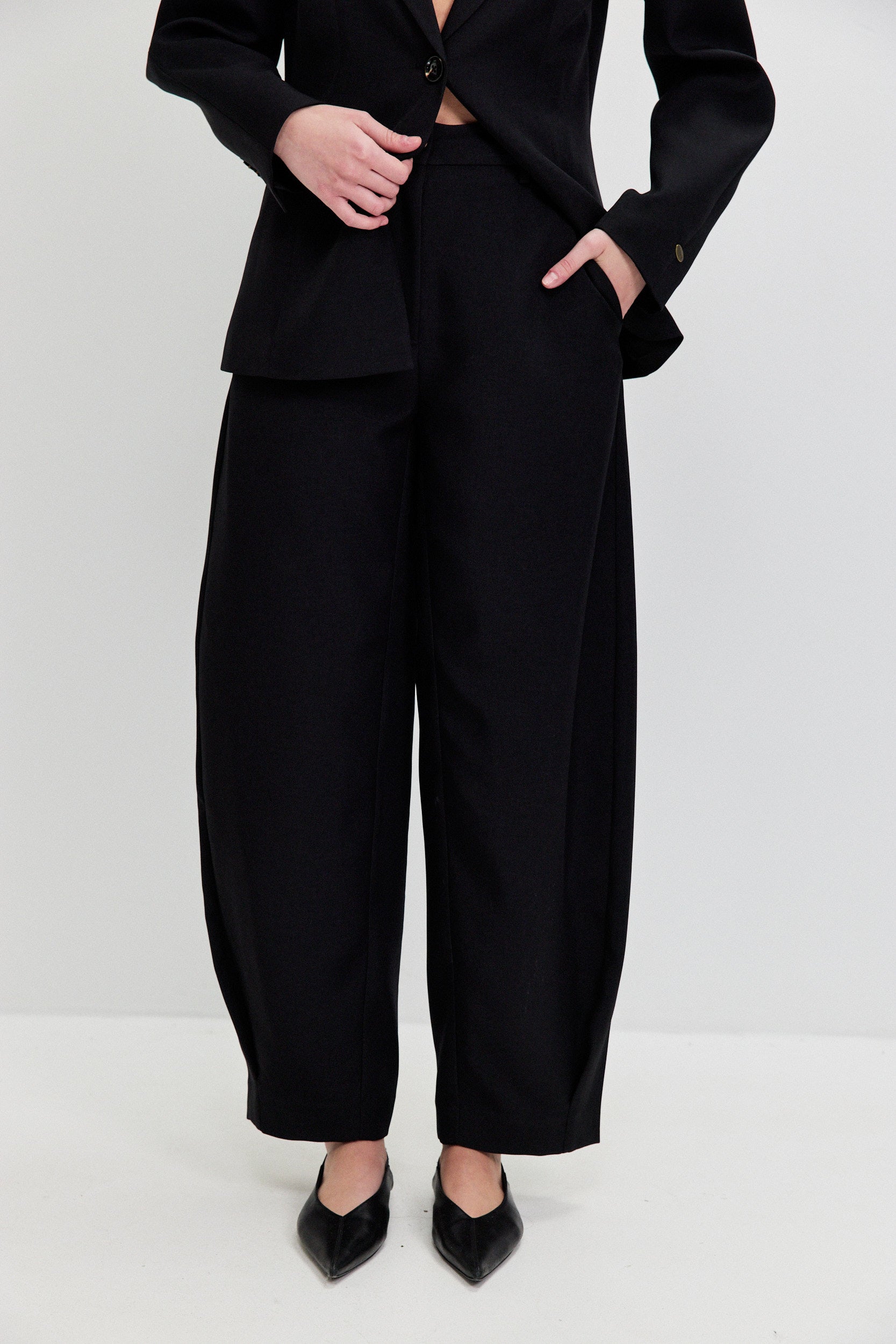 BALLOON TAILORED PANTS