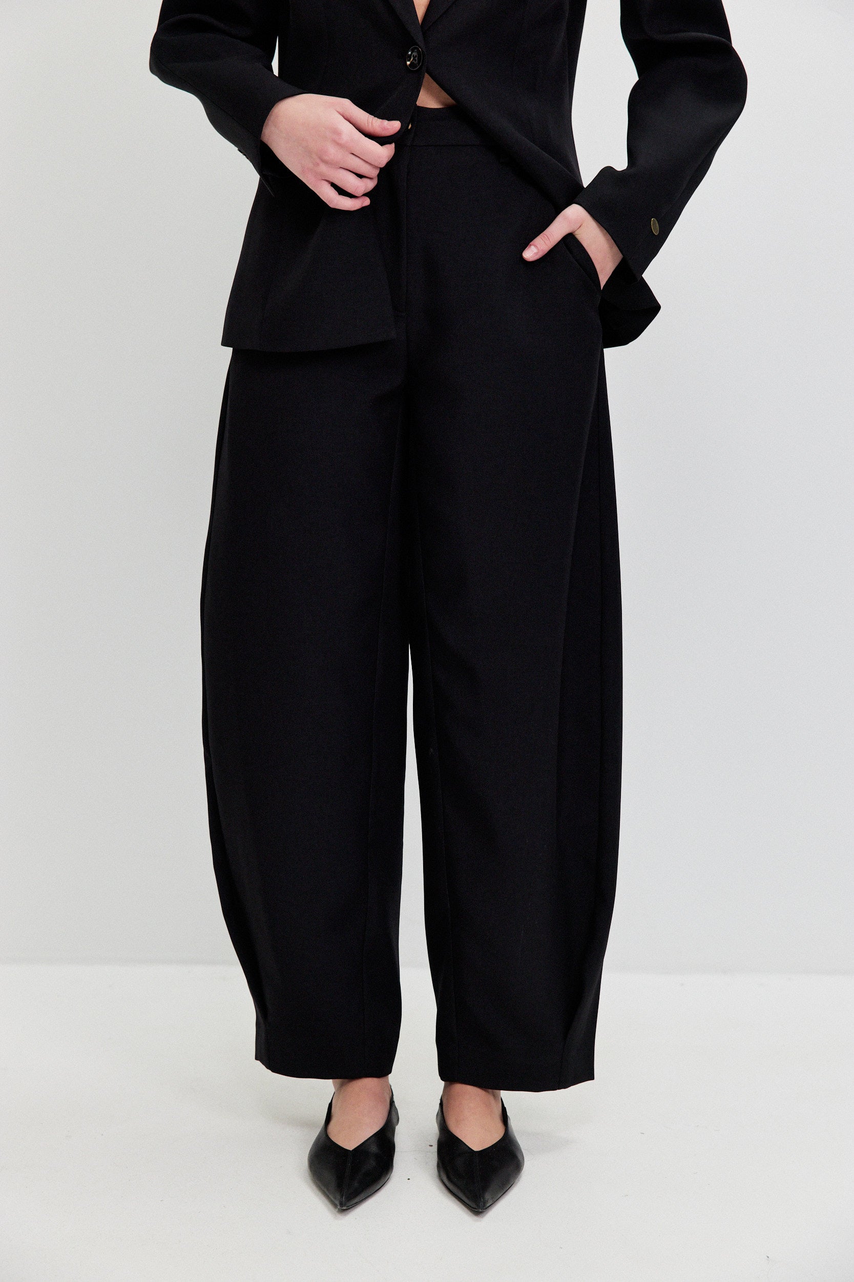 BALLOON TAILORED PANTS