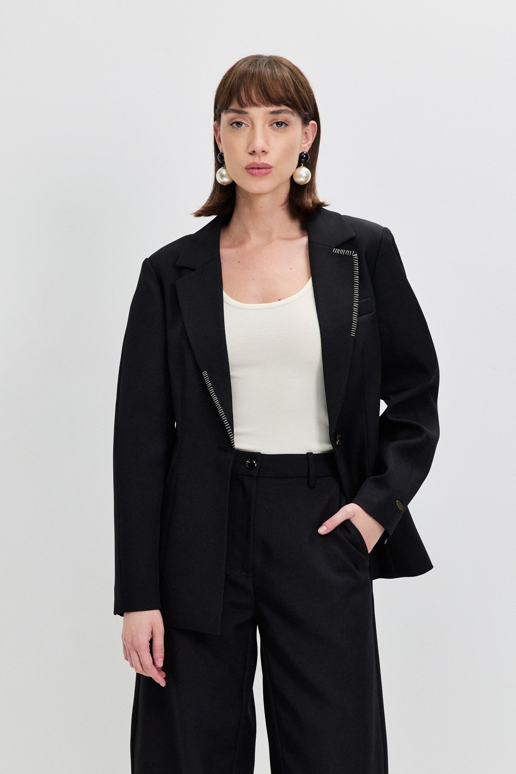 TAILORED JACKET WITH BALLOON SLEEVES AND EMBROIDERY