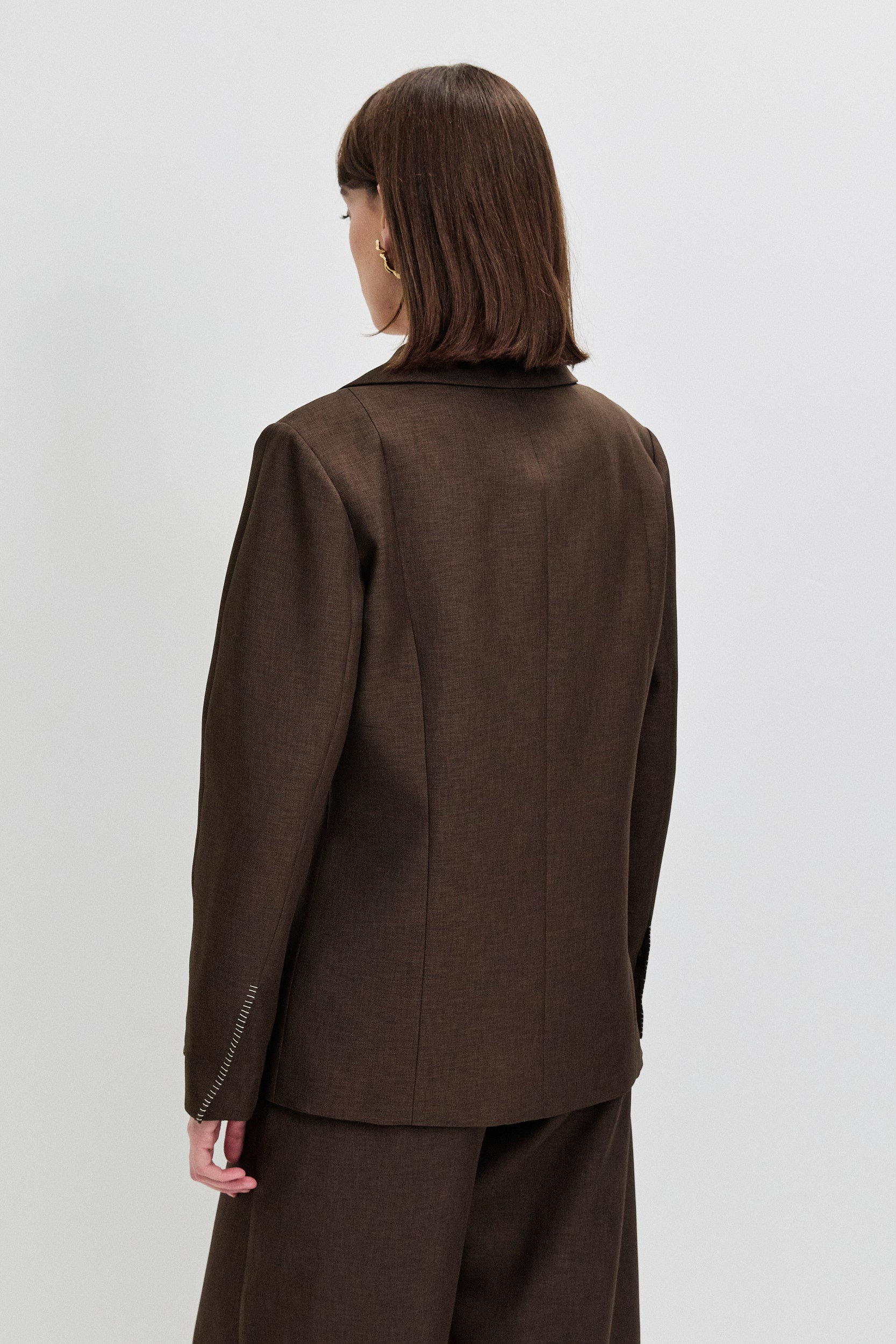 TAILORED JACKET WITH BALLOON SLEEVES AND EMBROIDERY