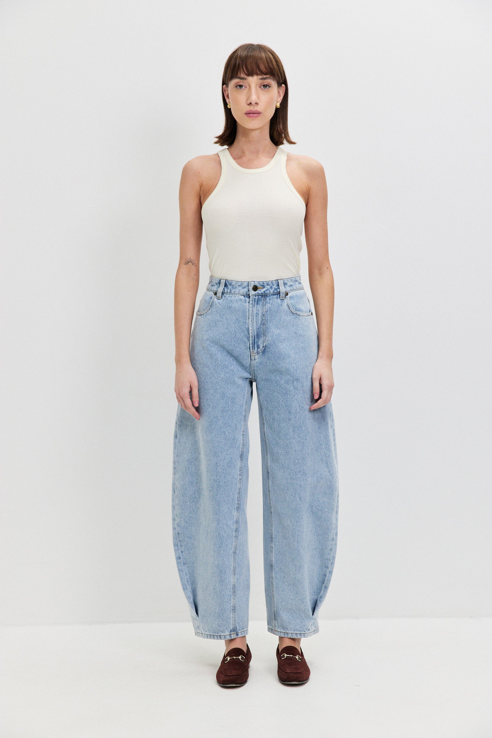 NO. 110 BALLOON JEANS