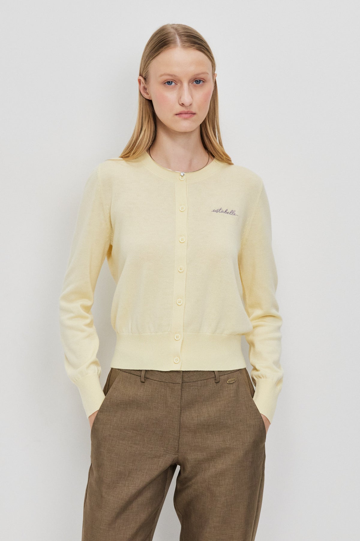 ROUND NECKLINE CARDIGAN