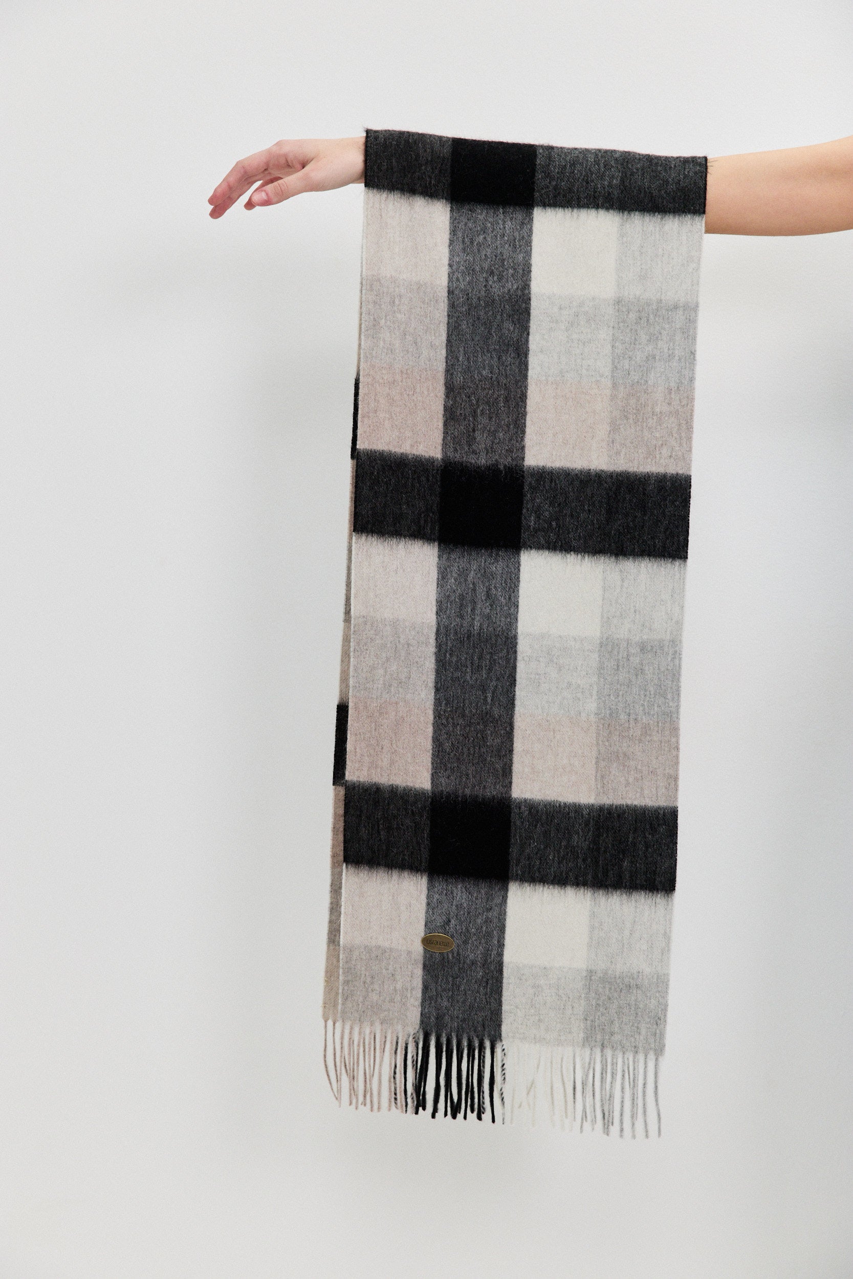 CHECKED SCARF
