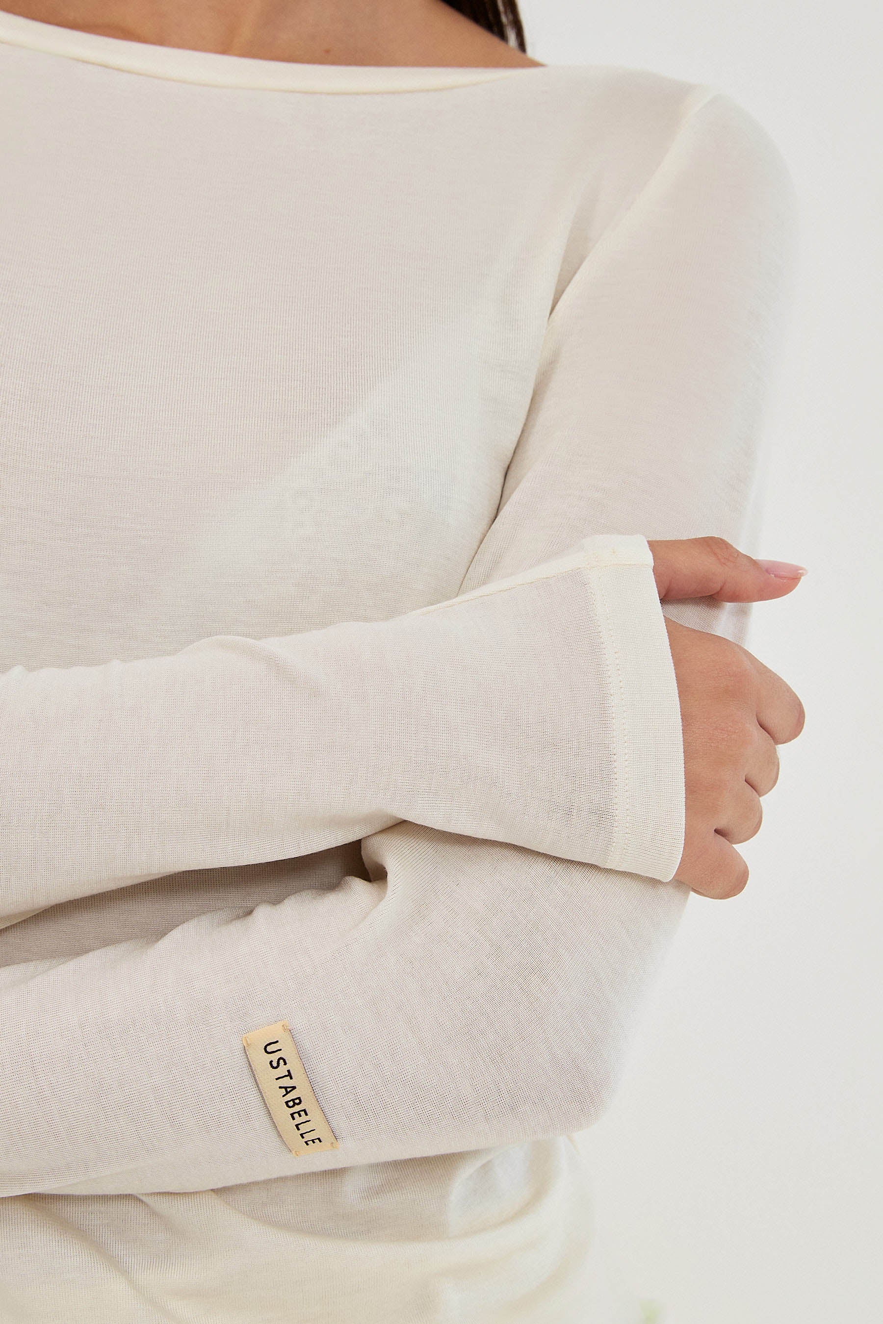 BOAT NECKLINE LONG SLEEVES SHIRT