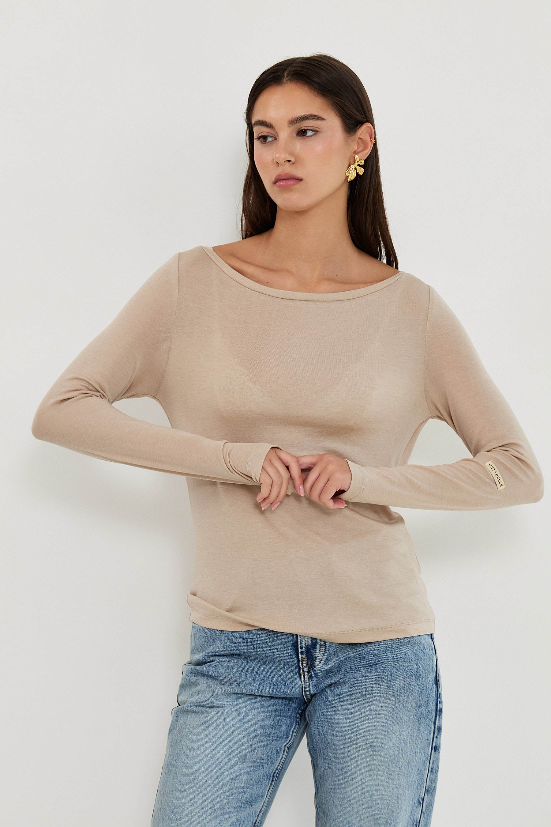 BOAT NECKLINE LONG SLEEVES SHIRT