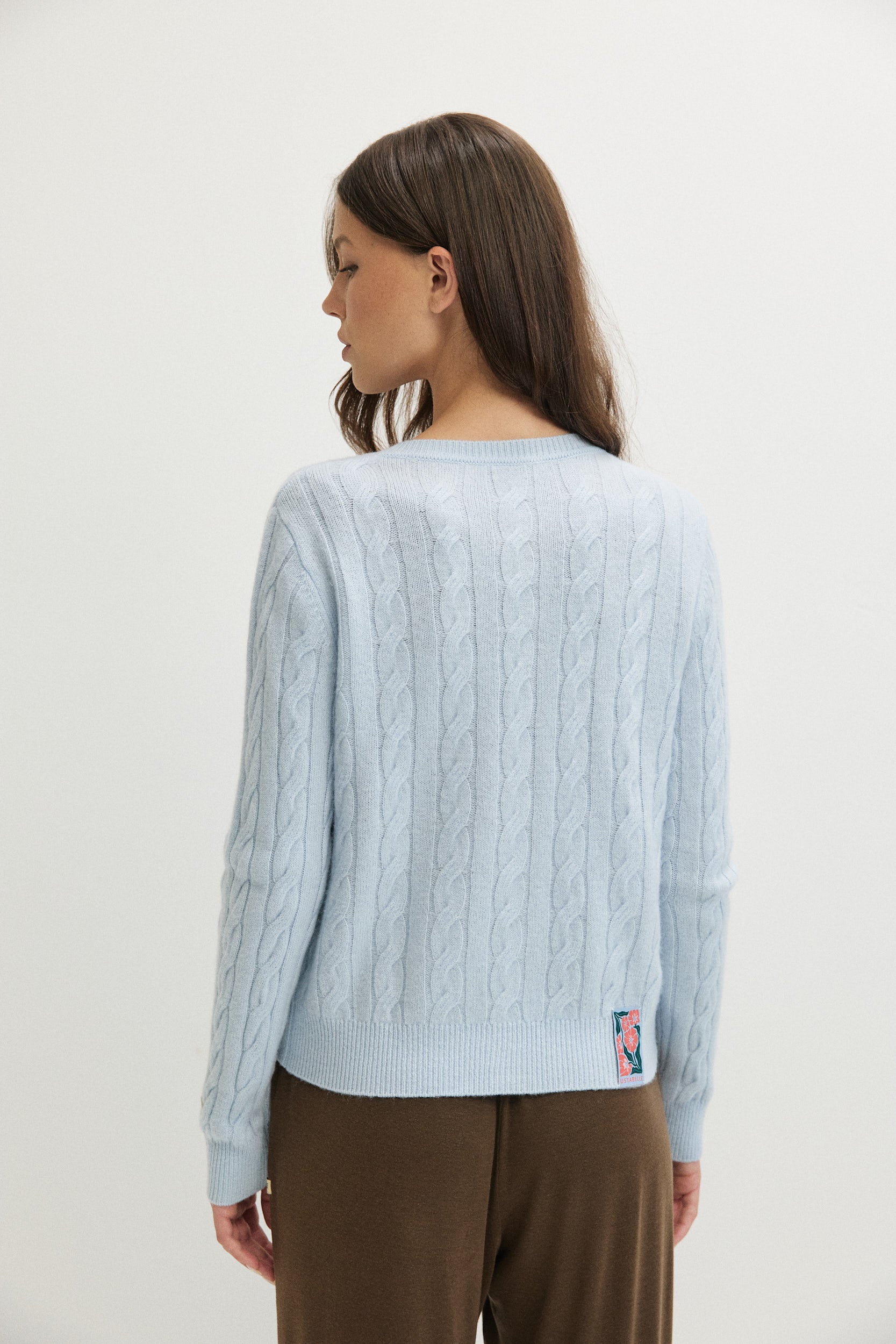 CABLE CARDIGAN