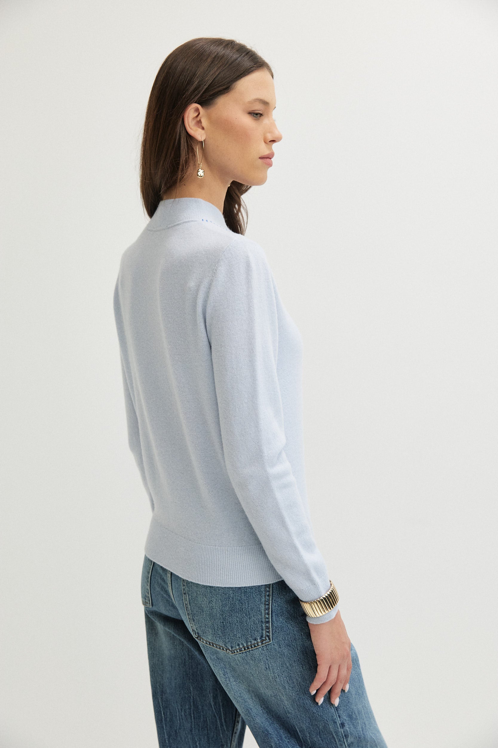 THIN WOOL FLOWER EMB KNITWEAR