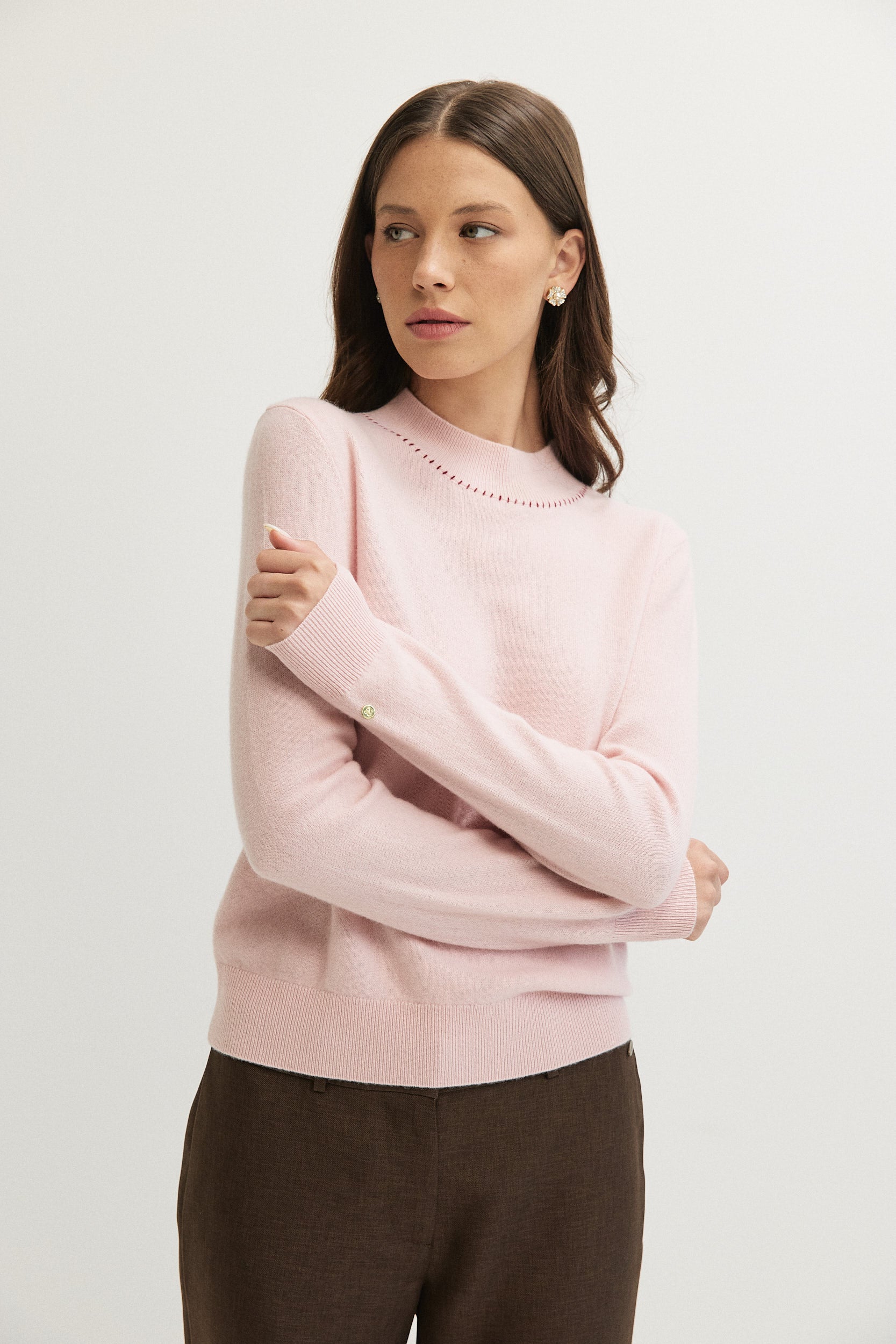 THIN WOOL EMB KNITWEAR