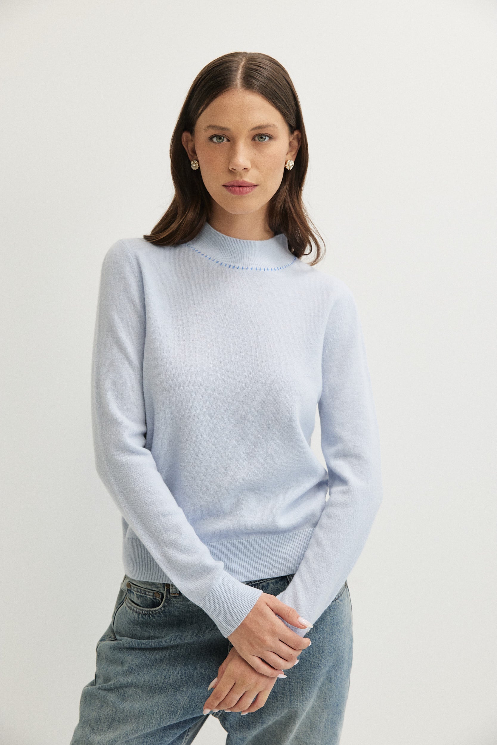THIN WOOL EMB KNITWEAR
