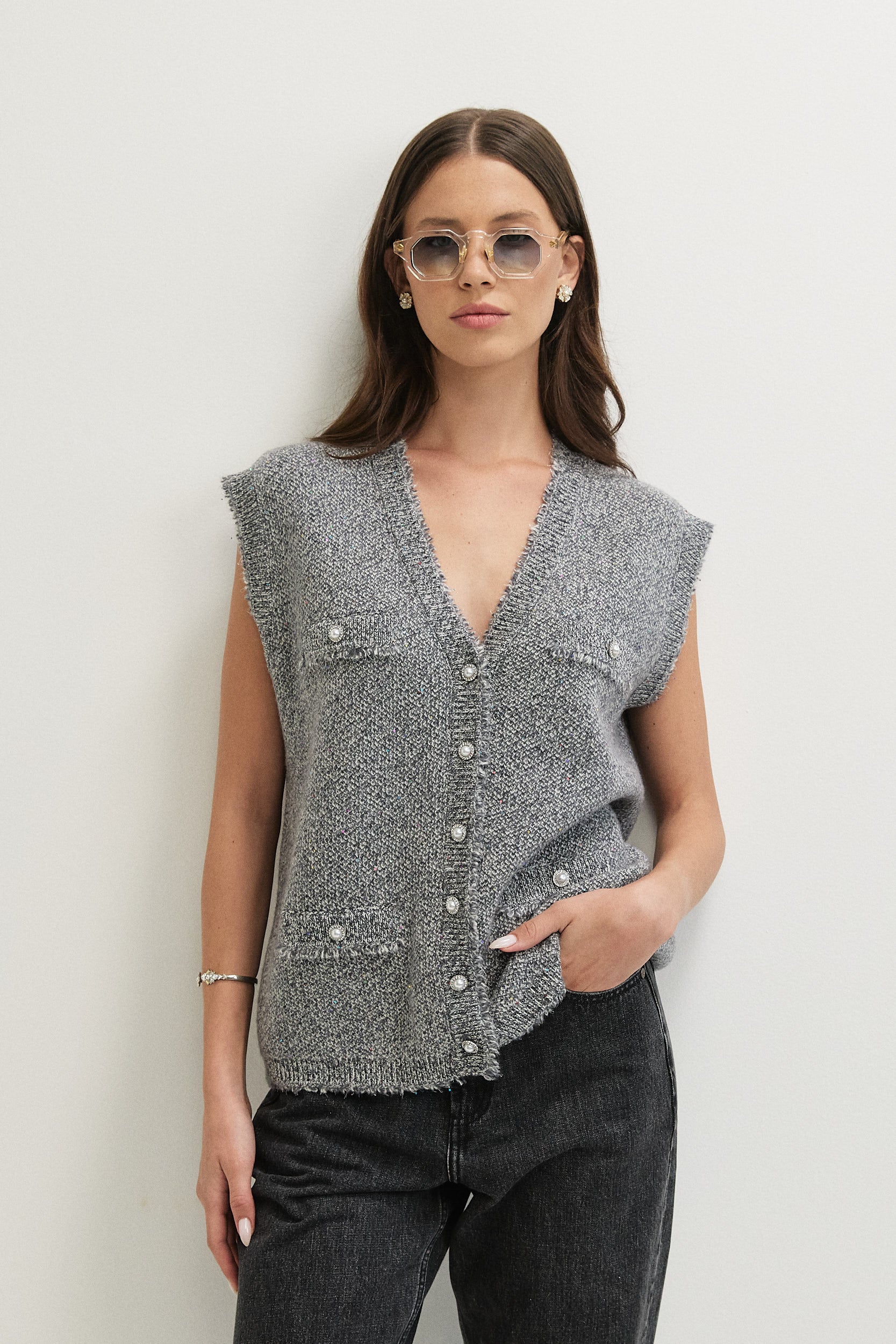 MELANGE WITH SEQUINS VEST