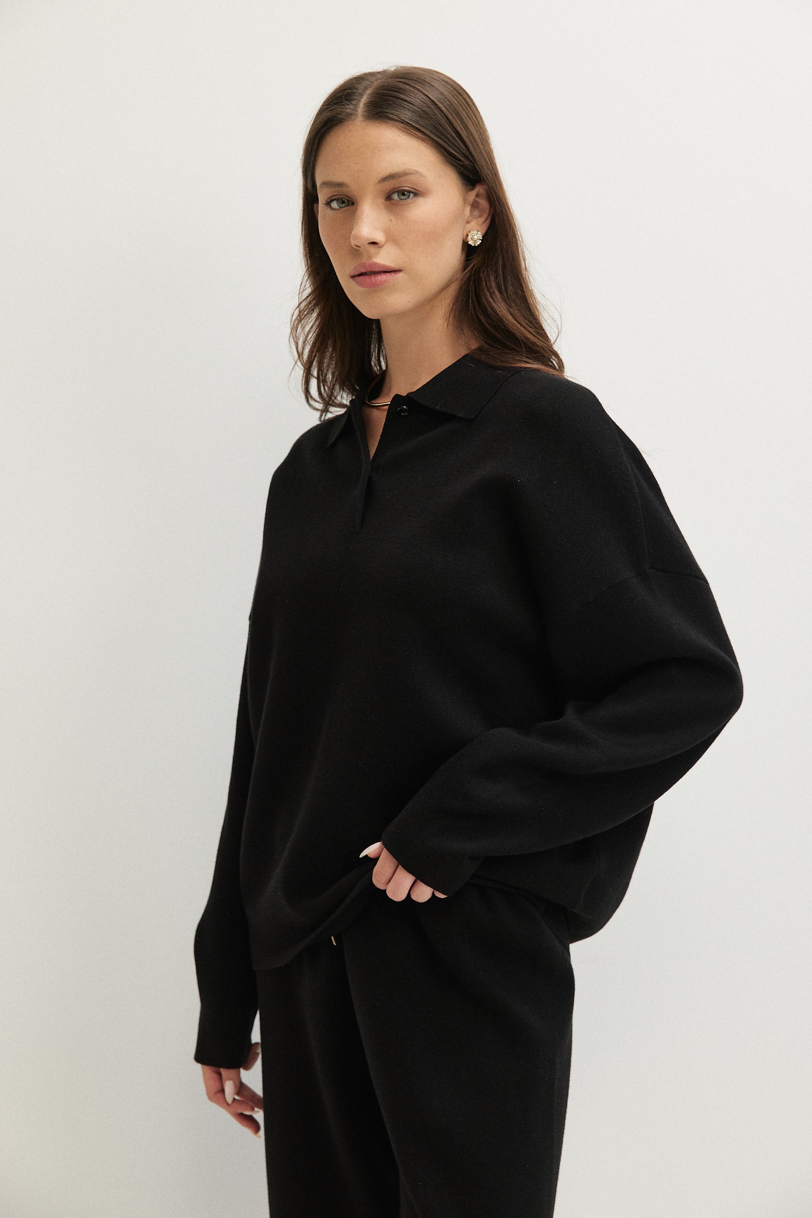 OVERSIZED KNITTED POLO