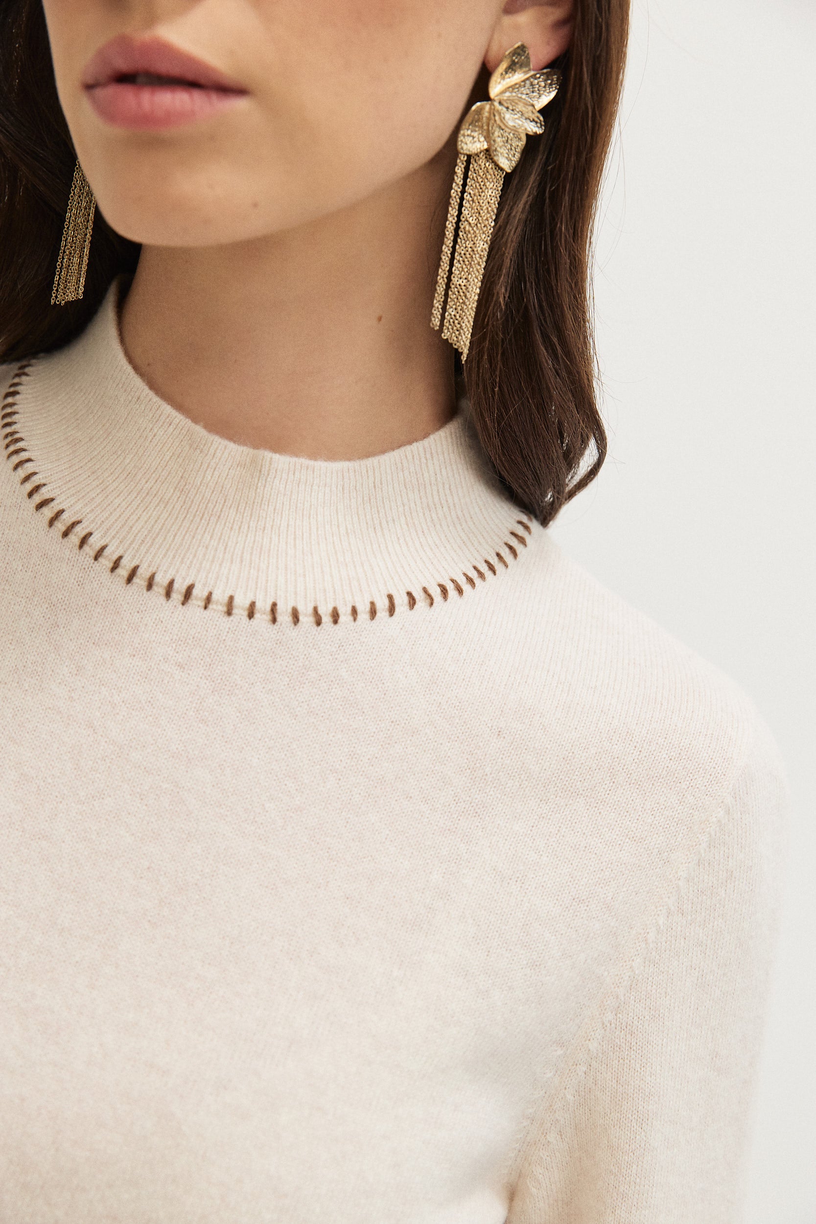 THIN WOOL EMB KNITWEAR